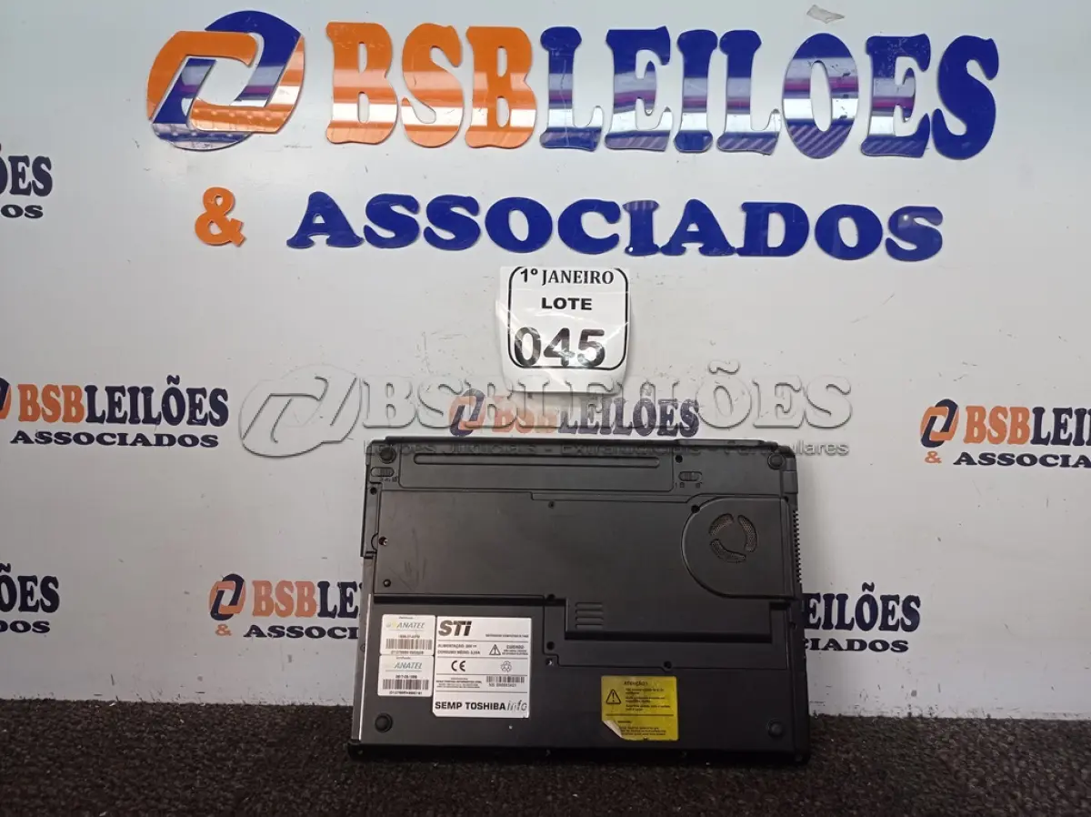 LOTE 045 - 01 NOTEBOOK MARCA STI S/FONTE. (NO ESTADO) ATENÇÃO! FAZER A VISITAÇÃO ANTES DE ARREMATAR, NÃO SABEMOS SE FUNCIONA. LEILÃO NÃO TEM GARANTIA E NEM DEVOLUÇÃO, SUJEITO A POSSÍVEIS AVARIAS VISÍVEIS/OCULTAS E/OU AUSÊNCIA DE COMPONENTES.