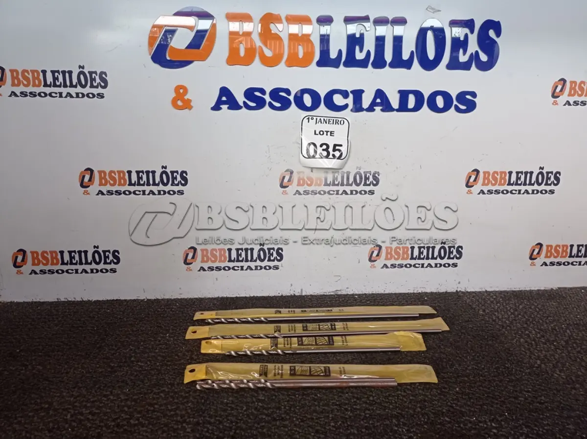 LOTE 035 - 02 BROCAS MOURÃO 5/16 X 280MM” E 02 BROCAS MOURÃO 5/16 X 400MM” MARCA FERTAK TOOLS (NOVO) (NO ESTADO) ATENÇÃO! FAZER A VISITAÇÃO ANTES DE ARREMATAR, NÃO SABEMOS SE FUNCIONA. LEILÃO NÃO TEM GARANTIA E NEM DEVOLUÇÃO, SUJEITO A POSSÍVEIS AVARIAS VISÍVEIS/OCULTAS E/OU AUSÊNCIA DE COMPONENTES.
