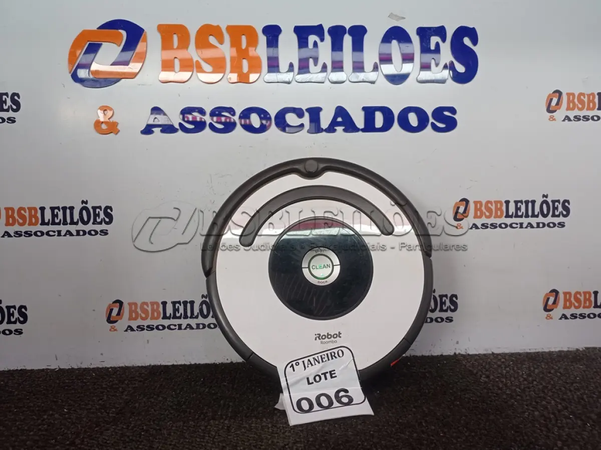 LOTE 006 - 01 ASPIRADOR ROBÔ MARCA ROBOT ROOMBA S/FONTE. (NO ESTADO) ATENÇÃO! FAZER A VISITAÇÃO ANTES DE ARREMATAR, NÃO SABEMOS SE FUNCIONA. LEILÃO NÃO TEM GARANTIA E NEM DEVOLUÇÃO, SUJEITO A POSSÍVEIS AVARIAS VISÍVEIS/OCULTAS E/OU AUSÊNCIA DE COMPONENTES.