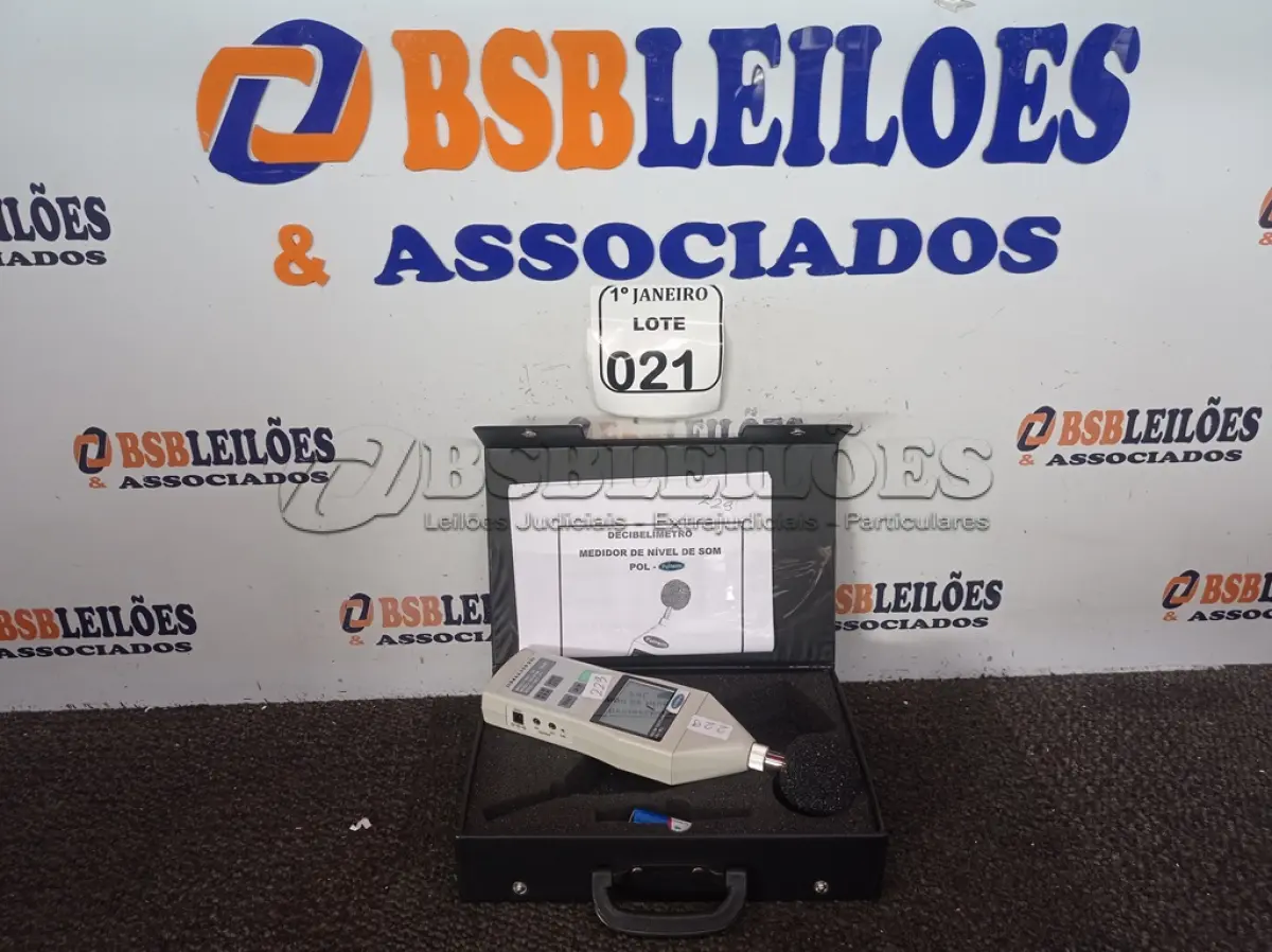 LOTE 021 - 01 DECIBELÍMETRO MARCA POLITERM. (NO ESTADO) ATENÇÃO! FAZER A VISITAÇÃO ANTES DE ARREMATAR, NÃO SABEMOS SE FUNCIONA. LEILÃO NÃO TEM GARANTIA E NEM DEVOLUÇÃO, SUJEITO A POSSÍVEIS AVARIAS VISÍVEIS/OCULTAS E/OU AUSÊNCIA DE COMPONENTES.