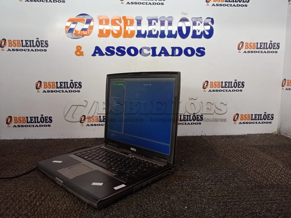 LOTE 005 - 01 NOTEBOOK MARCA DELL S/FONTE. (NO ESTADO) ATENÇÃO! FAZER A VISITAÇÃO ANTES DE ARREMATAR, NÃO SABEMOS SE FUNCIONA. LEILÃO NÃO TEM GARANTIA E NEM DEVOLUÇÃO, SUJEITO A POSSÍVEIS AVARIAS VISÍVEIS/OCULTAS E/OU AUSÊNCIA DE COMPONENTES.