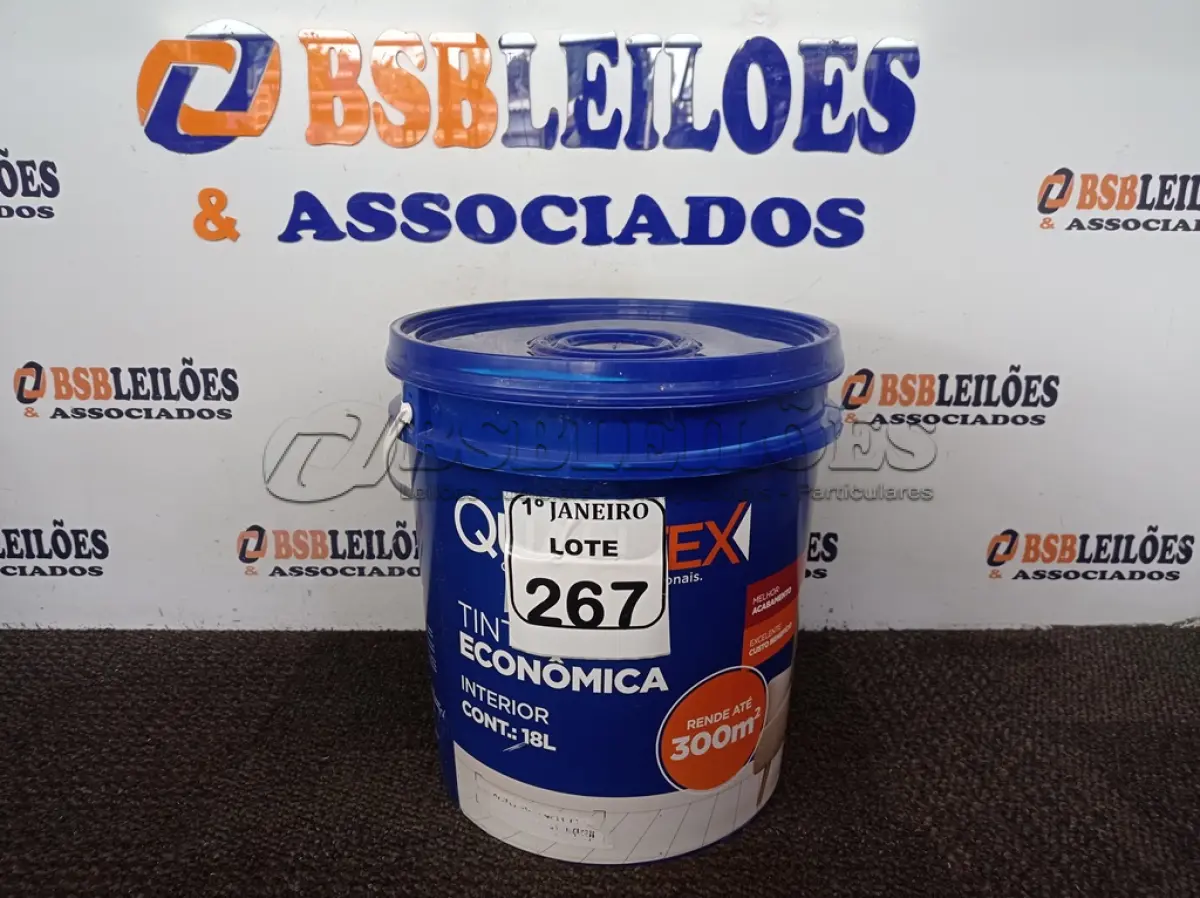 LOTE 267 - 01 GALÃO DE TINTA PARA INTERIOR QUALITEX 18L RENDE ATÉ 300M. (NO ESTADO) ATENÇÃO! FAZER A VISITAÇÃO ANTES DE ARREMATAR, NÃO SABEMOS SE FUNCIONA. LEILÃO NÃO TEM GARANTIA E NEM DEVOLUÇÃO, SUJEITO A POSSÍVEIS AVARIAS VISÍVEIS/OCULTAS E/OU AUSÊNCIA DE COMPONENTES.