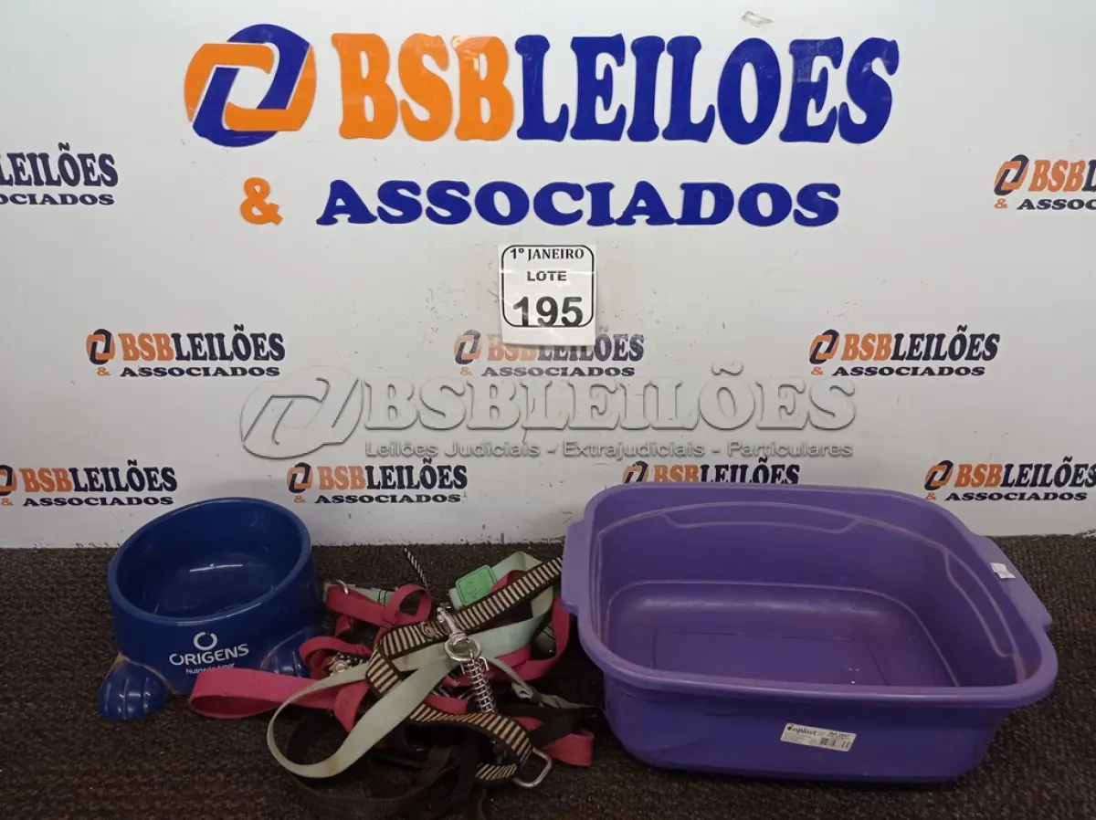 LOTE 195