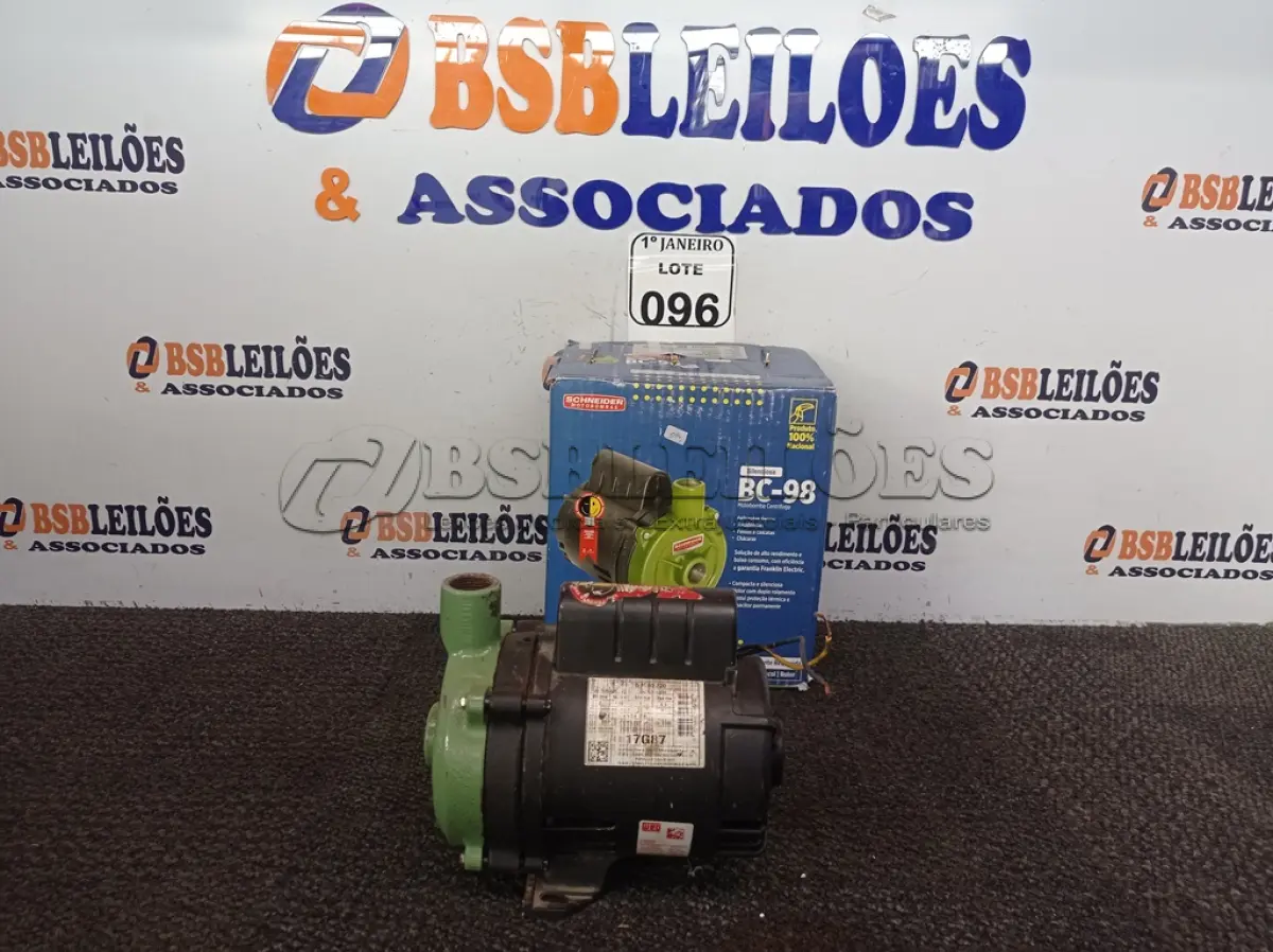 LOTE 096 - 01 MOTOBOMBA CENTRIFUGA SILENCIOSA MODELO BC-98 MARCA SCHNEIDER. (NO ESTADO) ATENÇÃO! FAZER A VISITAÇÃO ANTES DE ARREMATAR, NÃO SABEMOS SE FUNCIONA. LEILÃO NÃO TEM GARANTIA E NEM DEVOLUÇÃO, SUJEITO A POSSÍVEIS AVARIAS VISÍVEIS/OCULTAS E/OU AUSÊNCIA DE COMPONENTES.