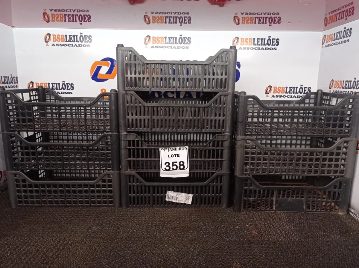 LOTE 358 - 10 CESTAS ORGANIZADORAS. (NO ESTADO) ATENÇÃO! FAZER A VISITAÇÃO ANTES DE ARREMATAR, NÃO SABEMOS SE FUNCIONA. LEILÃO NÃO TEM GARANTIA E NEM DEVOLUÇÃO, SUJEITO A POSSÍVEIS AVARIAS VISÍVEIS/OCULTAS E/OU AUSÊNCIA DE COMPONENTES.