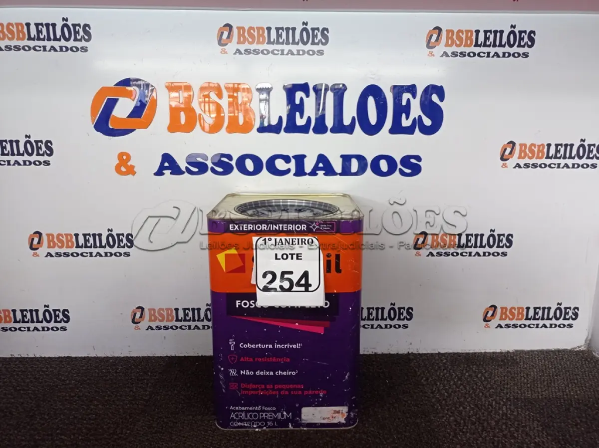 LOTE 254 - 01 LATA DE TINTA BASE ACRÍLICO INTERIOR E EXTERIOR NA COR BRANCO. (NO ESTADO) ATENÇÃO! FAZER A VISITAÇÃO ANTES DE ARREMATAR, NÃO SABEMOS SE FUNCIONA. LEILÃO NÃO TEM GARANTIA E NEM DEVOLUÇÃO, SUJEITO A POSSÍVEIS AVARIAS VISÍVEIS/OCULTAS E/OU AUSÊNCIA DE COMPONENTES.