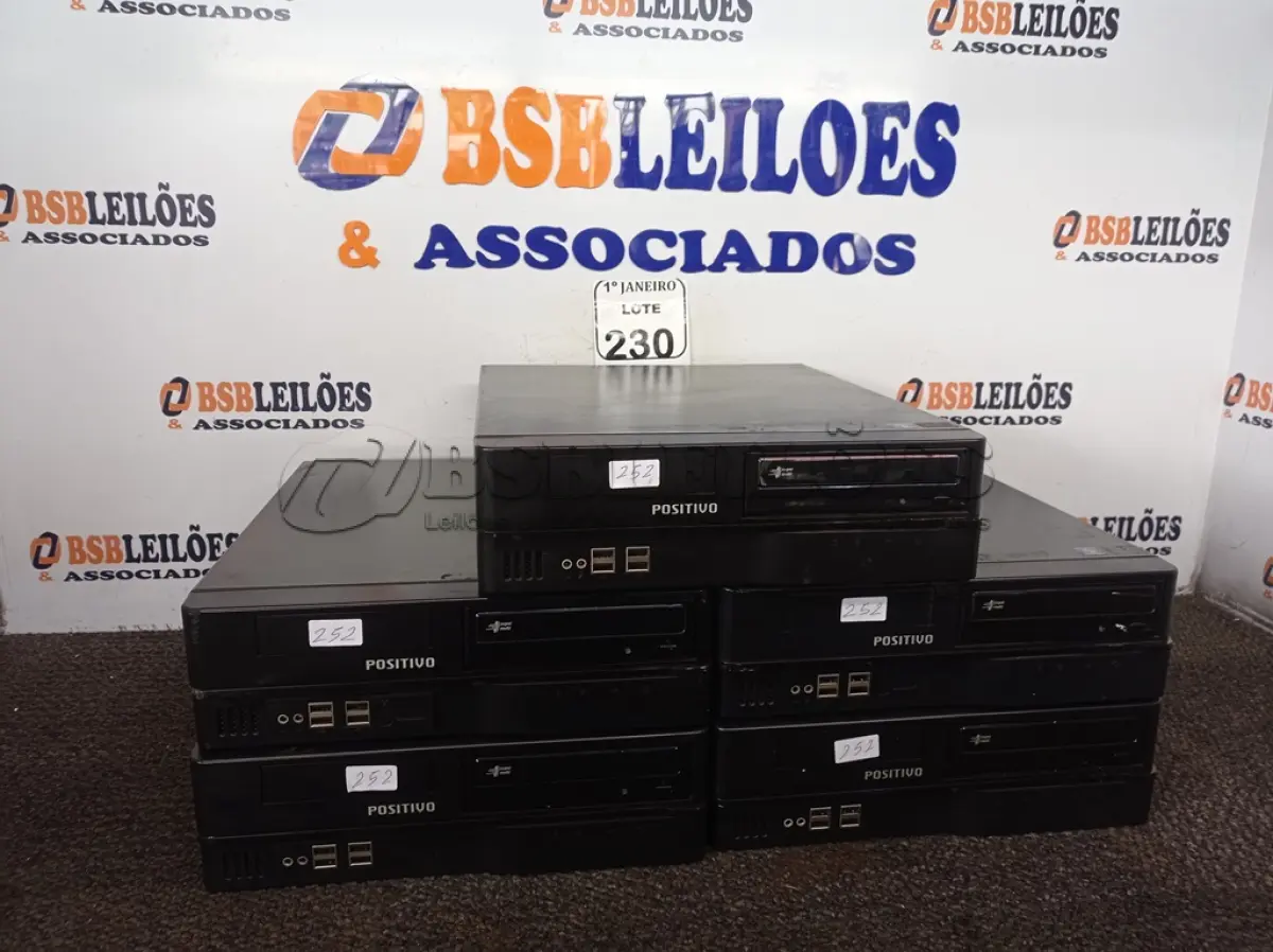 LOTE 230 - 05 CPU’S MARCA POSITIVO P/RETIRADA DE PEÇAS. (NO ESTADO) ATENÇÃO! FAZER A VISITAÇÃO ANTES DE ARREMATAR, NÃO SABEMOS SE FUNCIONA. LEILÃO NÃO TEM GARANTIA E NEM DEVOLUÇÃO, SUJEITO A POSSÍVEIS AVARIAS VISÍVEIS/OCULTAS E/OU AUSÊNCIA DE COMPONENTES.