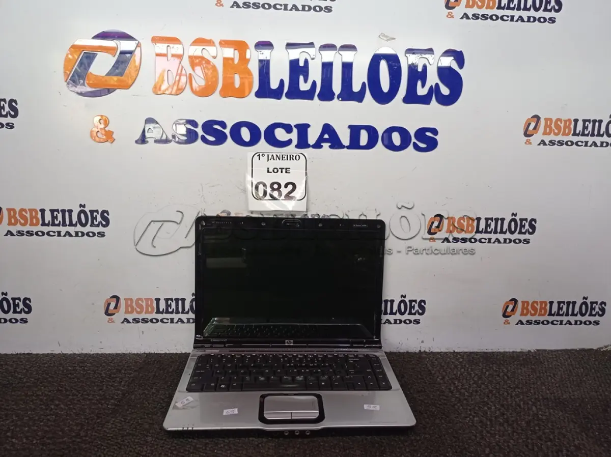 LOTE 082 - 01 NOTEBOOK MARCA HP S/FONTE. (NO ESTADO) ATENÇÃO! FAZER A VISITAÇÃO ANTES DE ARREMATAR, NÃO SABEMOS SE FUNCIONA. LEILÃO NÃO TEM GARANTIA E NEM DEVOLUÇÃO, SUJEITO A POSSÍVEIS AVARIAS VISÍVEIS/OCULTAS E/OU AUSÊNCIA DE COMPONENTES.