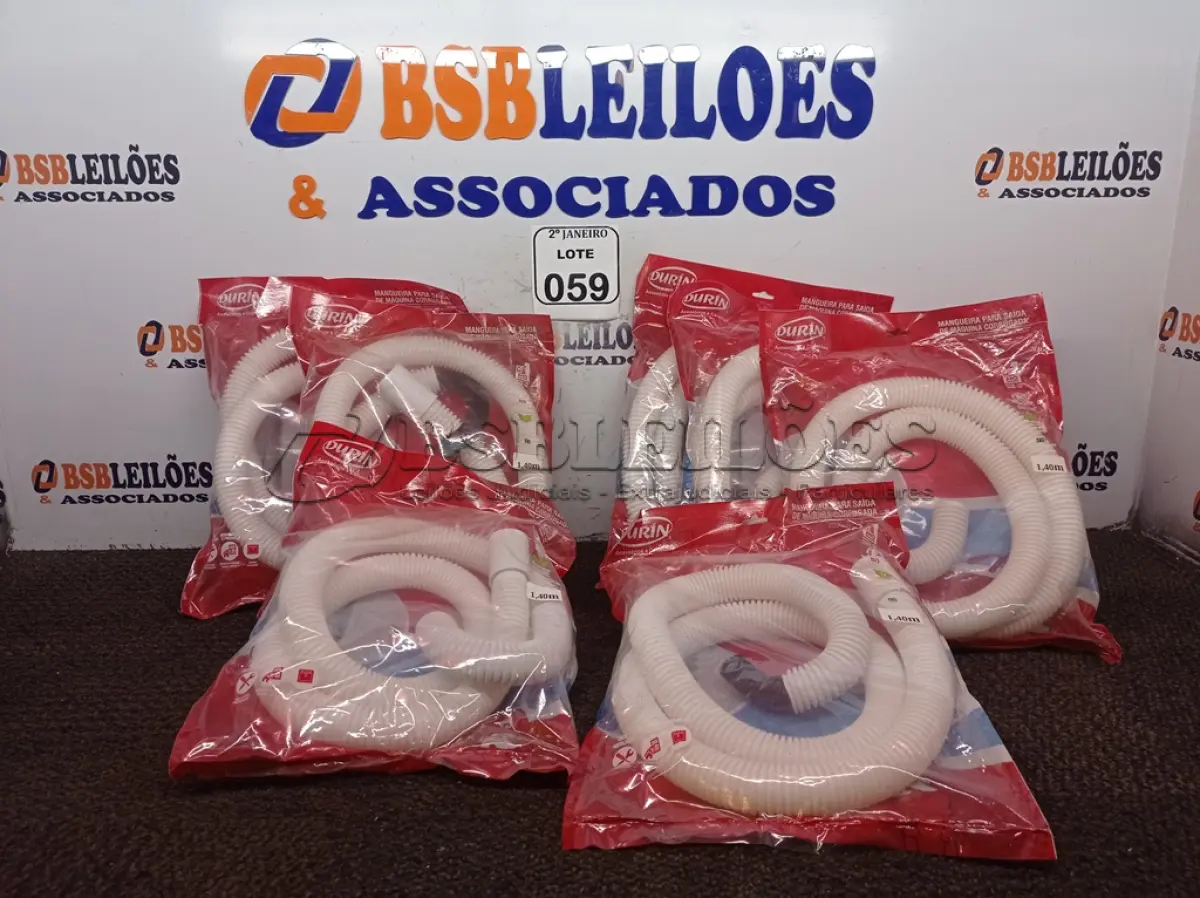 LOTE 059 - 07 MANGUEIRAS CORRUGADAS P/MÁQUINAS DE LAVAR (NOVO). (NO ESTADO) ATENÇÃO! FAZER A VISITAÇÃO ANTES DE ARREMATAR, NÃO SABEMOS SE FUNCIONA. LEILÃO NÃO TEM GARANTIA E NEM DEVOLUÇÃO, SUJEITO A POSSÍVEIS AVARIAS VISÍVEIS/OCULTAS E/OU AUSÊNCIA DE COMPONENTES.
