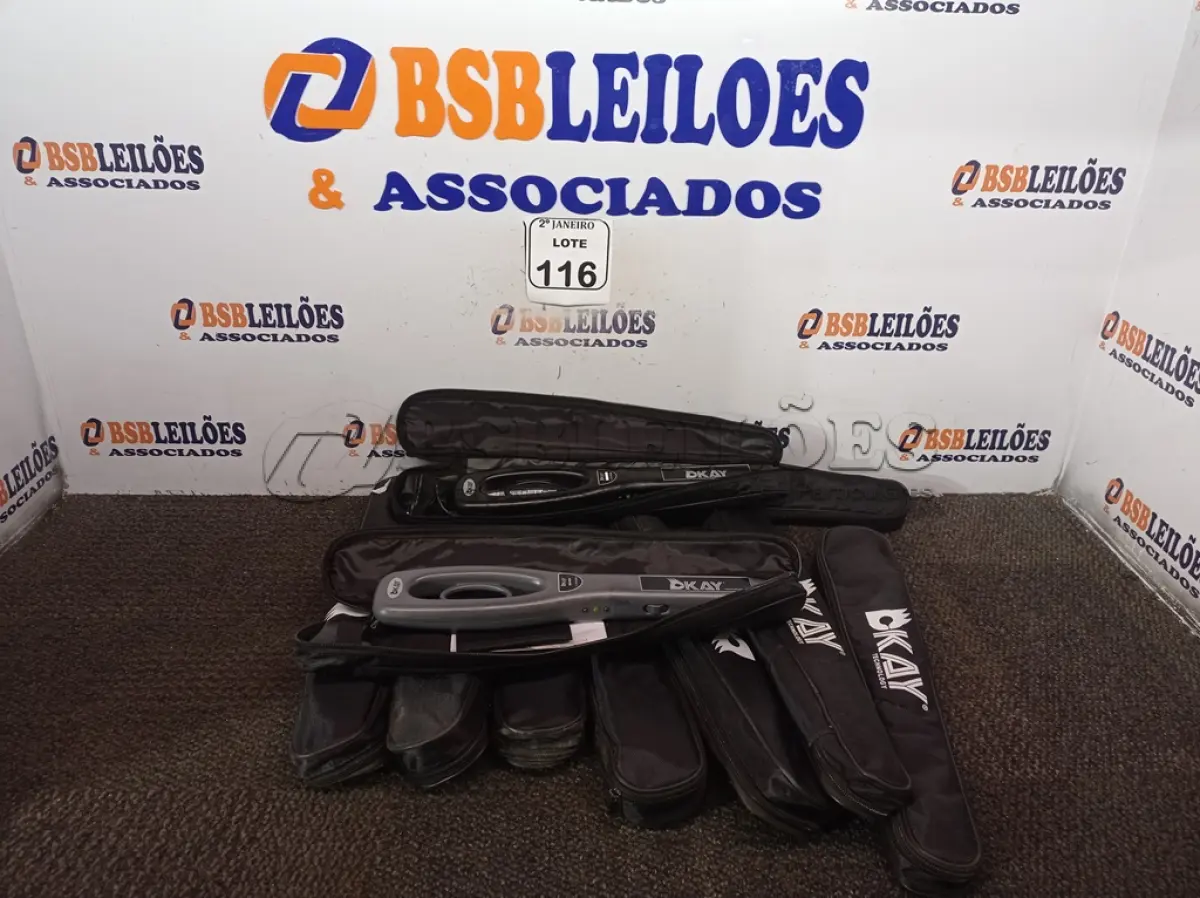LOTE 116 - 10 DETECTORES DE METAIS KAY. (NO ESTADO) ATENÇÃO! FAZER A VISITAÇÃO ANTES DE ARREMATAR, NÃO SABEMOS SE FUNCIONA. LEILÃO NÃO TEM GARANTIA E NEM DEVOLUÇÃO, SUJEITO A POSSÍVEIS AVARIAS VISÍVEIS/OCULTAS E/OU AUSÊNCIA DE COMPONENTES.