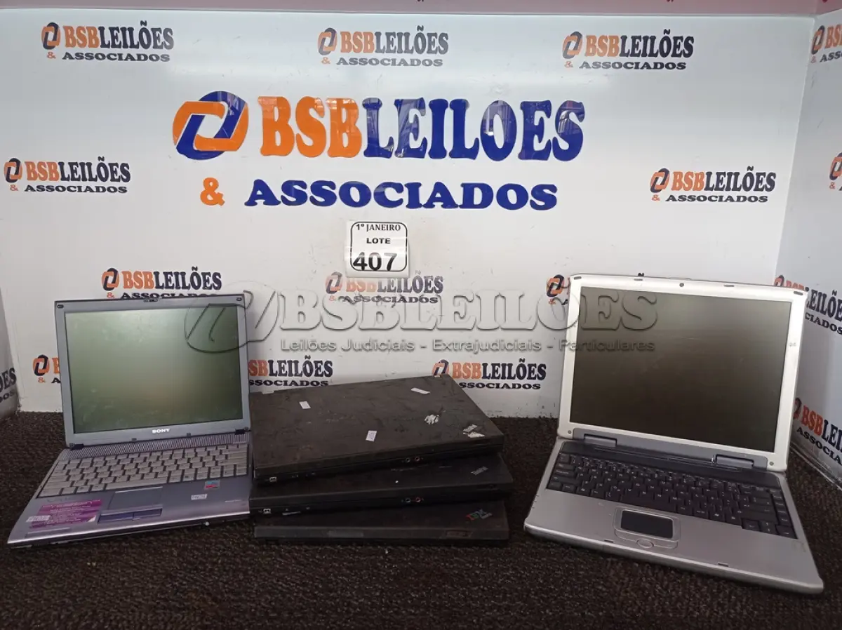 LOTE 407 - 05 NOTEBOOK’S MARCAS E MODELOS DIVERSOS P/RETIRADA DE PEÇAS. (NO ESTADO) ATENÇÃO! FAZER A VISITAÇÃO ANTES DE ARREMATAR, NÃO SABEMOS SE FUNCIONA. LEILÃO NÃO TEM GARANTIA E NEM DEVOLUÇÃO, SUJEITO A POSSÍVEIS AVARIAS VISÍVEIS/OCULTAS E/OU AUSÊNCIA DE COMPONENTES.