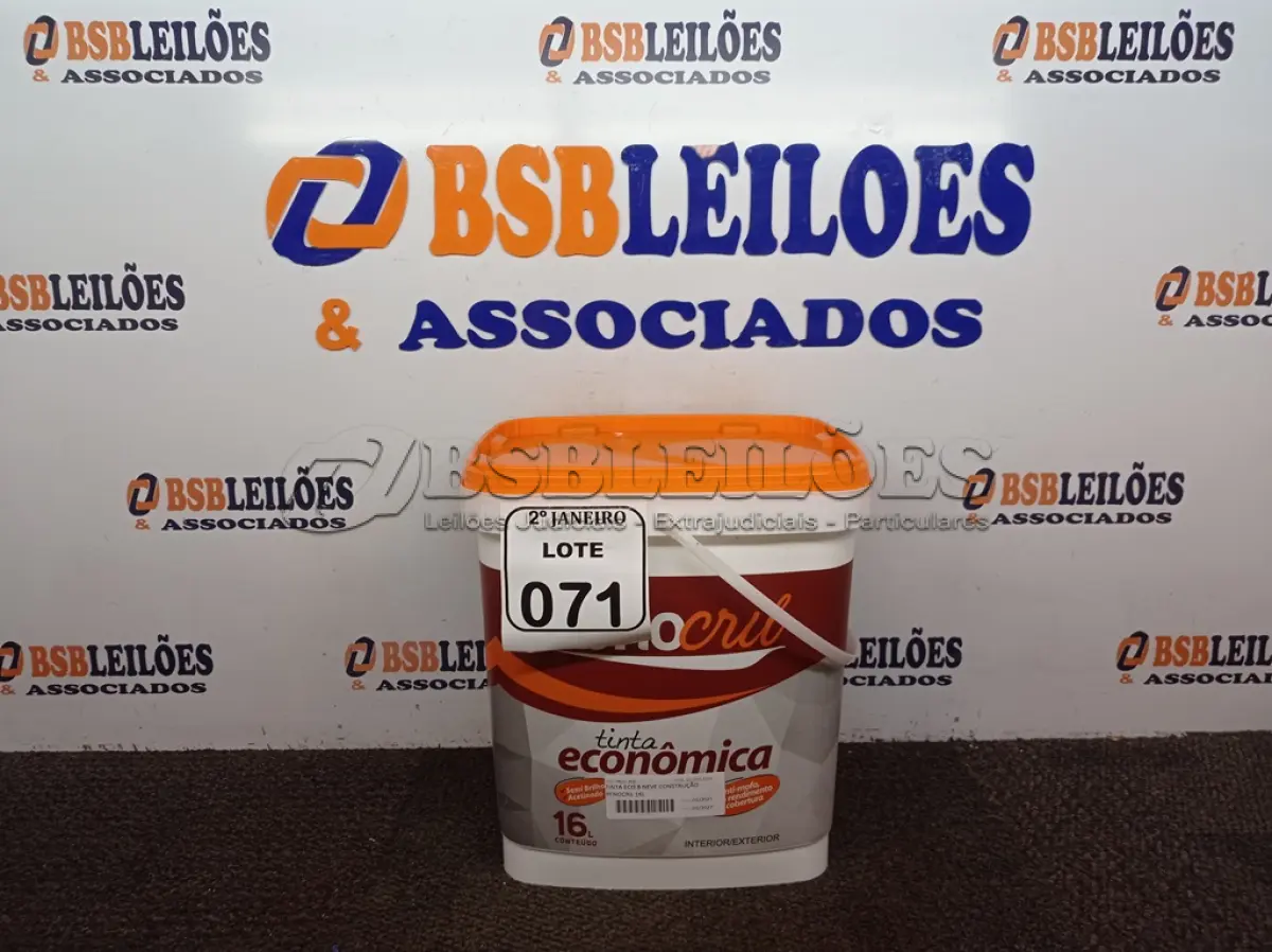 LOTE 071 - 01 BALDE DE TINTA RENOCRIL COR BRANCO NEVE  16L. (NO ESTADO) ATENÇÃO! FAZER A VISITAÇÃO ANTES DE ARREMATAR, NÃO SABEMOS SE FUNCIONA. LEILÃO NÃO TEM GARANTIA E NEM DEVOLUÇÃO, SUJEITO A POSSÍVEIS AVARIAS VISÍVEIS/OCULTAS E/OU AUSÊNCIA DE COMPONENTES.