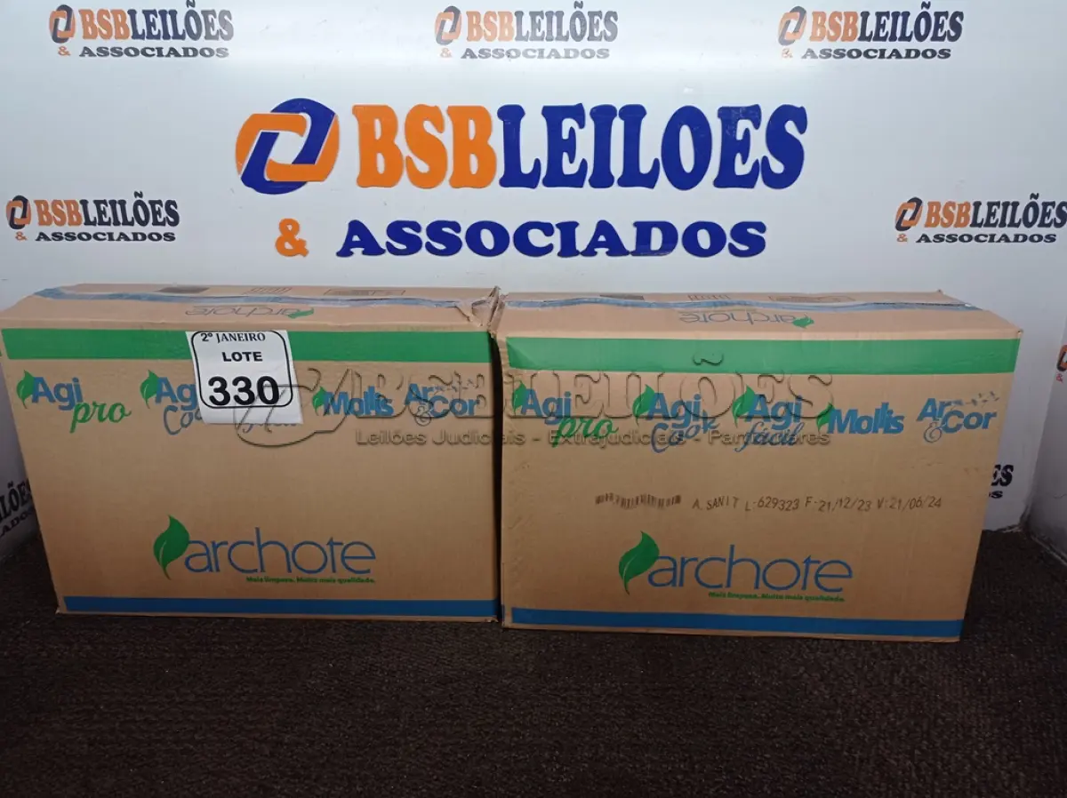 LOTE 330