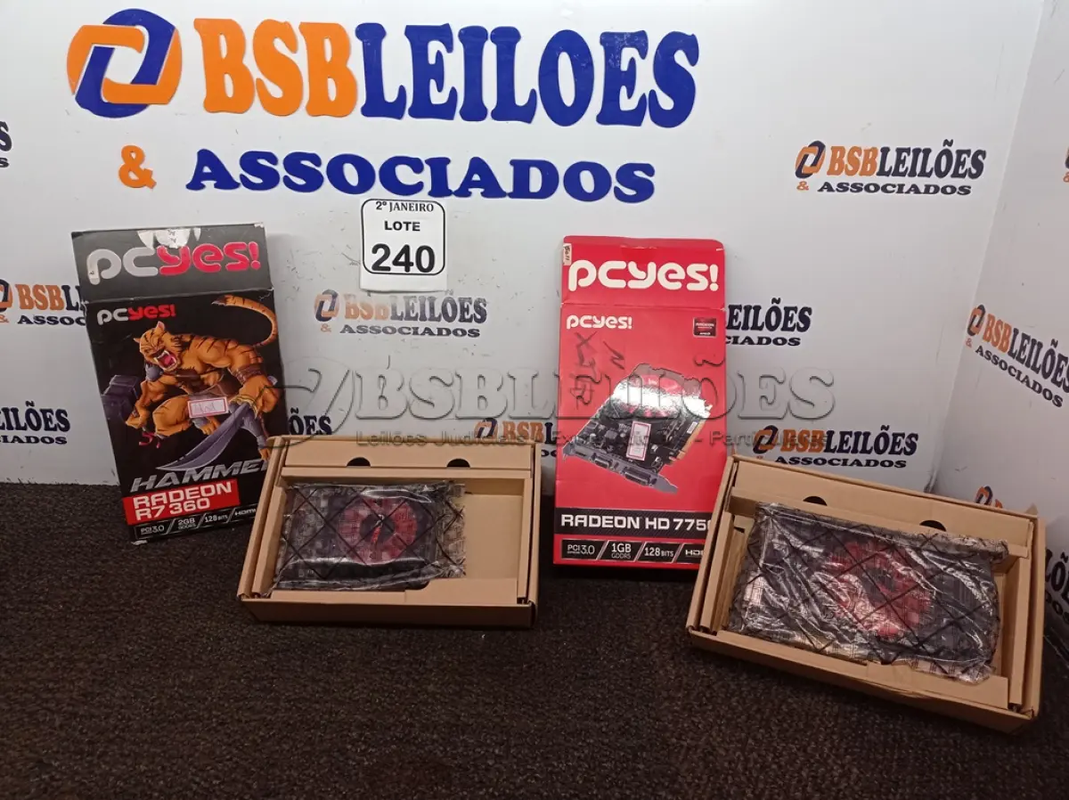 LOTE 240 - 02 PLACAS DE VÍDEO P/ COMPUTADOR. (NO ESTADO) ATENÇÃO! FAZER A VISITAÇÃO ANTES DE ARREMATAR, NÃO SABEMOS SE FUNCIONA. LEILÃO NÃO TEM GARANTIA E NEM DEVOLUÇÃO, SUJEITO A POSSÍVEIS AVARIAS VISÍVEIS/OCULTAS E/OU AUSÊNCIA DE COMPONENTES.