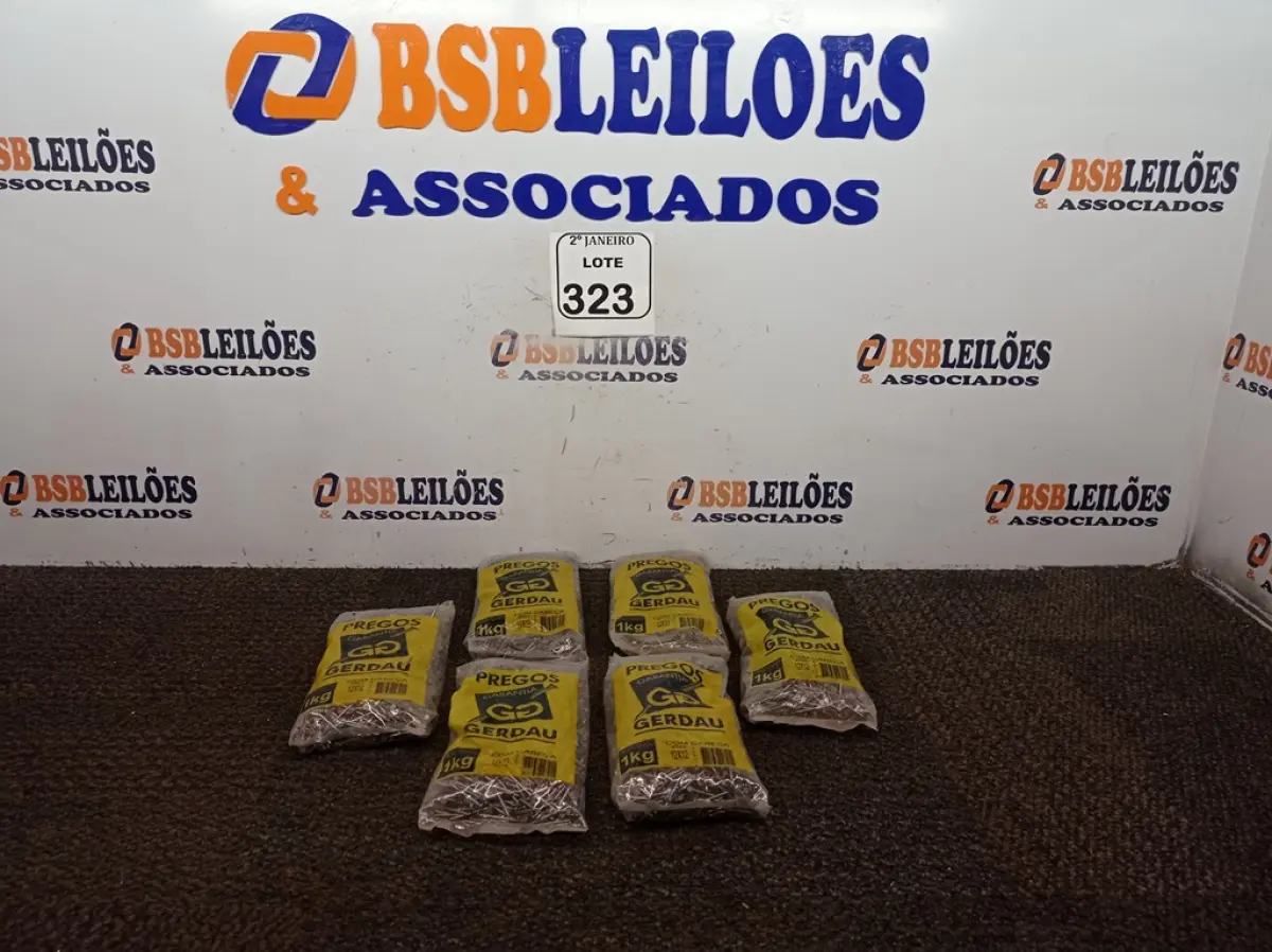 LOTE 323