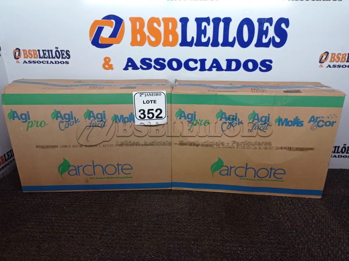 LOTE 352 - 02 CAIXAS COM 03 UNIDADES CADA DE 5 LITROS DE DESINFETANTE CLORADO (NO ESTADO) ATENÇÃO! FAZER A VISITAÇÃO ANTES DE ARREMATAR, NÃO SABEMOS SE FUNCIONA. LEILÃO NÃO TEM GARANTIA E NEM DEVOLUÇÃO, SUJEITO A POSSÍVEIS AVARIAS VISÍVEIS/OCULTAS E/OU AUSÊNCIA DE COMPONENTES.