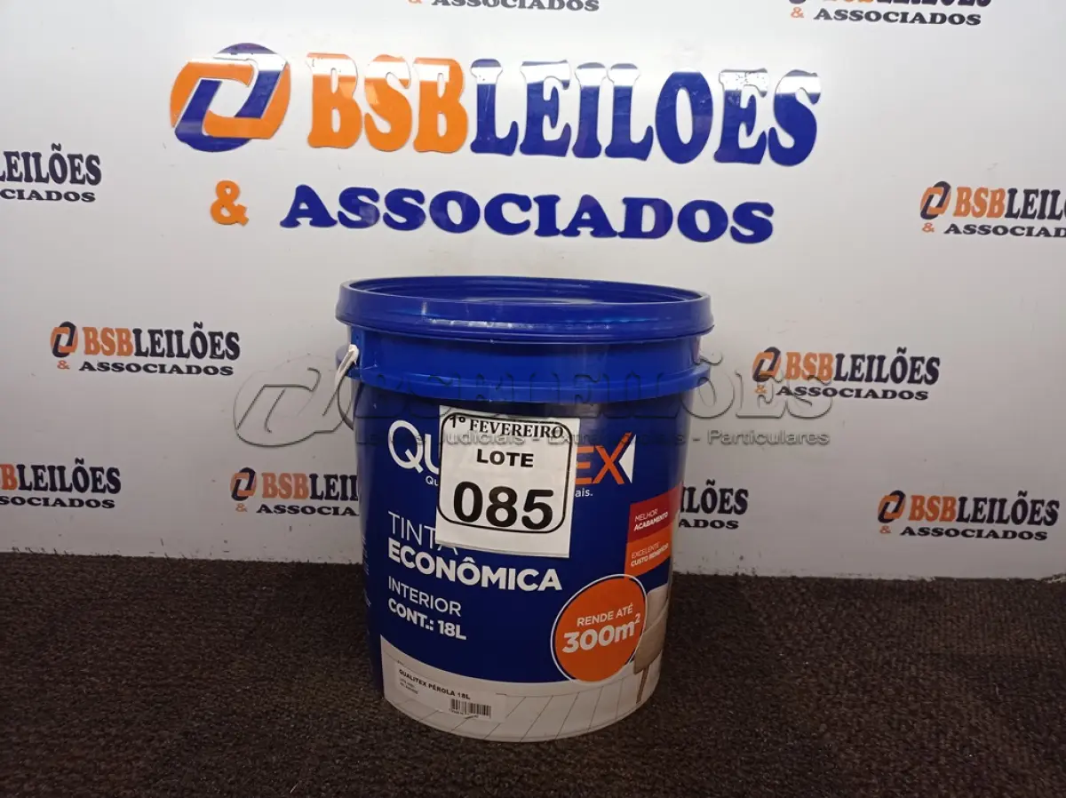 LOTE 085 - 01 GALÃO DE TINTA QUALITEX INTERIOR DE 18L NA COR PÉROLA. (NOVO) (NO ESTADO) ATENÇÃO! FAZER A VISITAÇÃO ANTES DE ARREMATAR, NÃO SABEMOS SE FUNCIONA. LEILÃO NÃO TEM GARANTIA E NEM DEVOLUÇÃO, SUJEITO A POSSÍVEIS AVARIAS VISÍVEIS/OCULTAS E/OU AUSÊNCIA DE COMPONENTES.