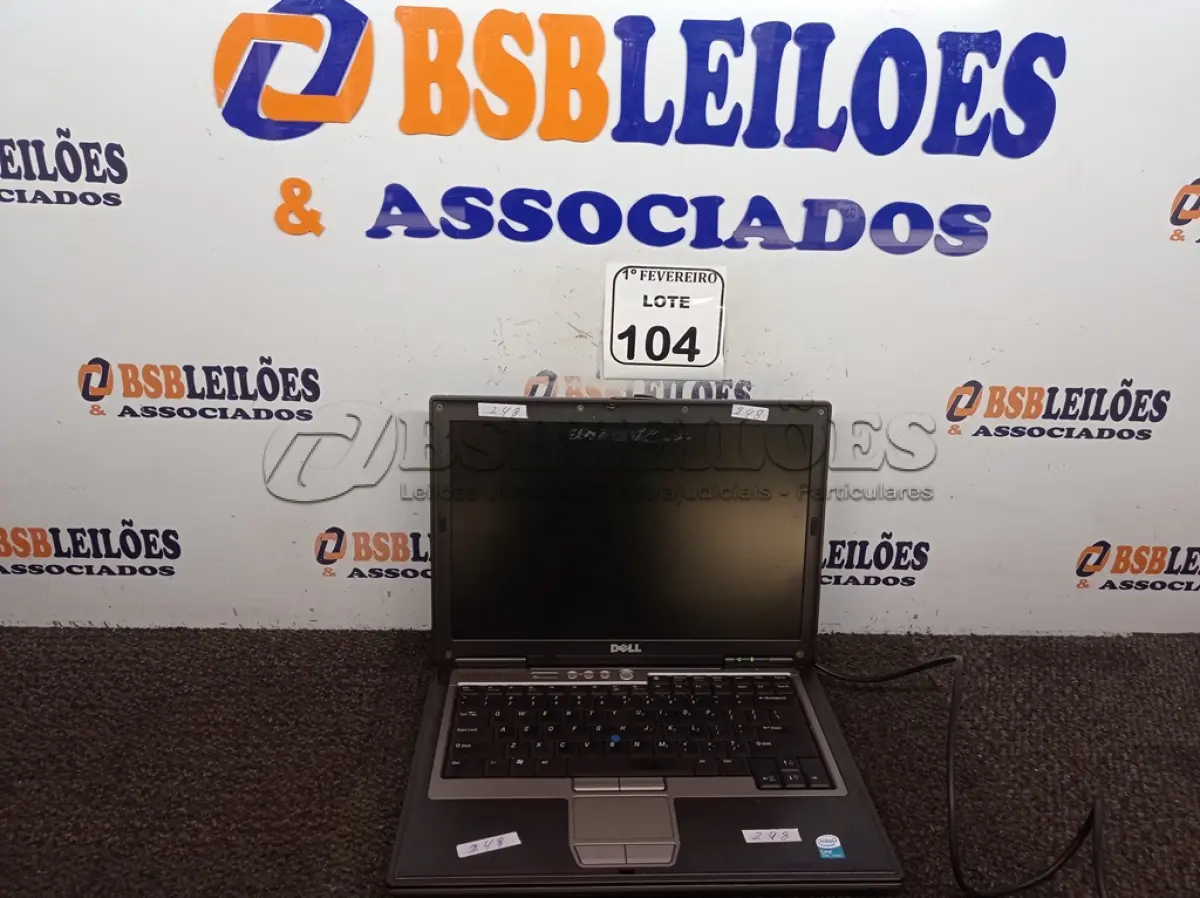 LOTE 104 - 01 NOTEBOOK MARCA DELL MODELO PP18L. (NO ESTADO) ATENÇÃO! FAZER A VISITAÇÃO ANTES DE ARREMATAR, NÃO SABEMOS SE FUNCIONA. LEILÃO NÃO TEM GARANTIA E NEM DEVOLUÇÃO, SUJEITO A POSSÍVEIS AVARIAS VISÍVEIS/OCULTAS E/OU AUSÊNCIA DE COMPONENTES.