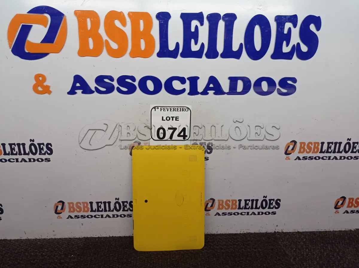 LOTE 074 - 01 TABLET POSITIVO YPY AB10E HORIZONTAL. (NO ESTADO) ATENÇÃO! FAZER A VISITAÇÃO ANTES DE ARREMATAR, NÃO SABEMOS SE FUNCIONA. LEILÃO NÃO TEM GARANTIA E NEM DEVOLUÇÃO, SUJEITO A POSSÍVEIS AVARIAS VISÍVEIS/OCULTAS E/OU AUSÊNCIA DE COMPONENTES.