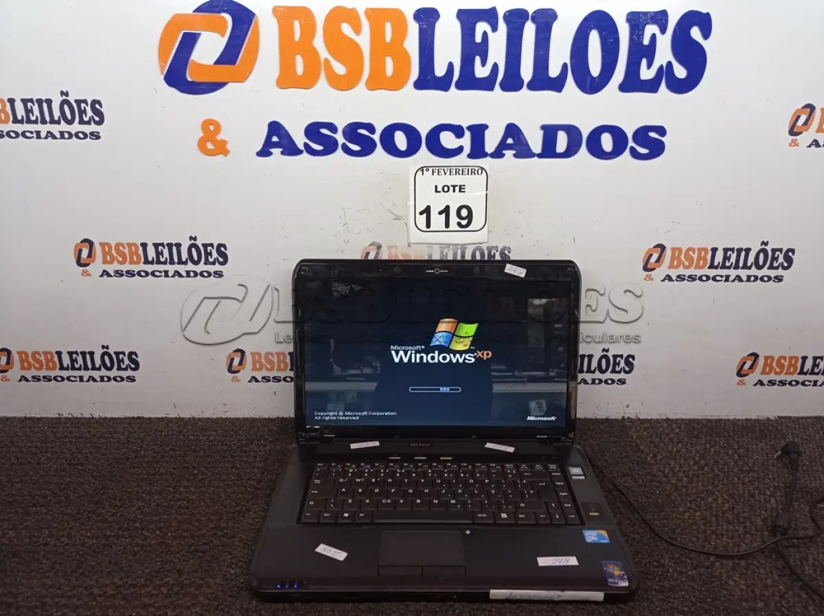 LOTE 119 - 01 NOTEBOOK MARCA DATEN MODELO DT02M5 SEM FONTE. (NO ESTADO) ATENÇÃO! FAZER A VISITAÇÃO ANTES DE ARREMATAR, NÃO SABEMOS SE FUNCIONA. LEILÃO NÃO TEM GARANTIA E NEM DEVOLUÇÃO, SUJEITO A POSSÍVEIS AVARIAS VISÍVEIS/OCULTAS E/OU AUSÊNCIA DE COMPONENTES.