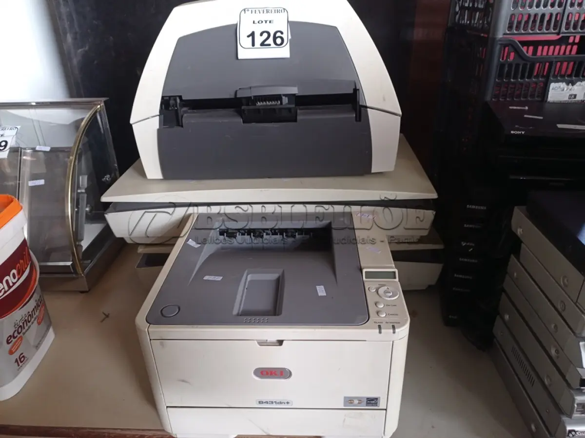 LOTE 126 - 03 SCANNER’S MARCA KODAK E 01 IMPRESSORA MARCA OK. (NO ESTADO) ATENÇÃO! FAZER A VISITAÇÃO ANTES DE ARREMATAR, NÃO SABEMOS SE FUNCIONA. LEILÃO NÃO TEM GARANTIA E NEM DEVOLUÇÃO, SUJEITO A POSSÍVEIS AVARIAS VISÍVEIS/OCULTAS E/OU AUSÊNCIA DE COMPONENTES.