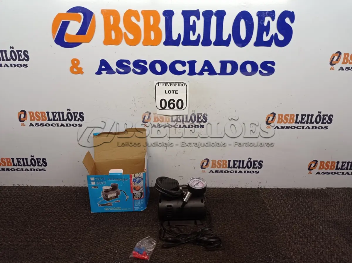 LOTE 060 - 01 AIR COMPRESSOR DC12V.(NOVO) (NO ESTADO) ATENÇÃO! FAZER A VISITAÇÃO ANTES DE ARREMATAR, NÃO SABEMOS SE FUNCIONA. LEILÃO NÃO TEM GARANTIA E NEM DEVOLUÇÃO, SUJEITO A POSSÍVEIS AVARIAS VISÍVEIS/OCULTAS E/OU AUSÊNCIA DE COMPONENTES.