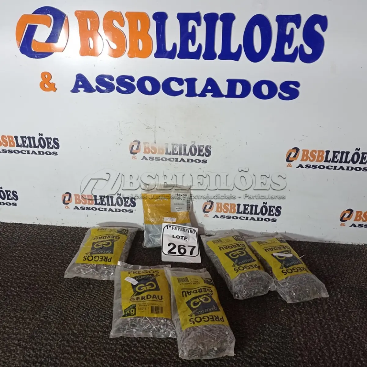 LOTE 267