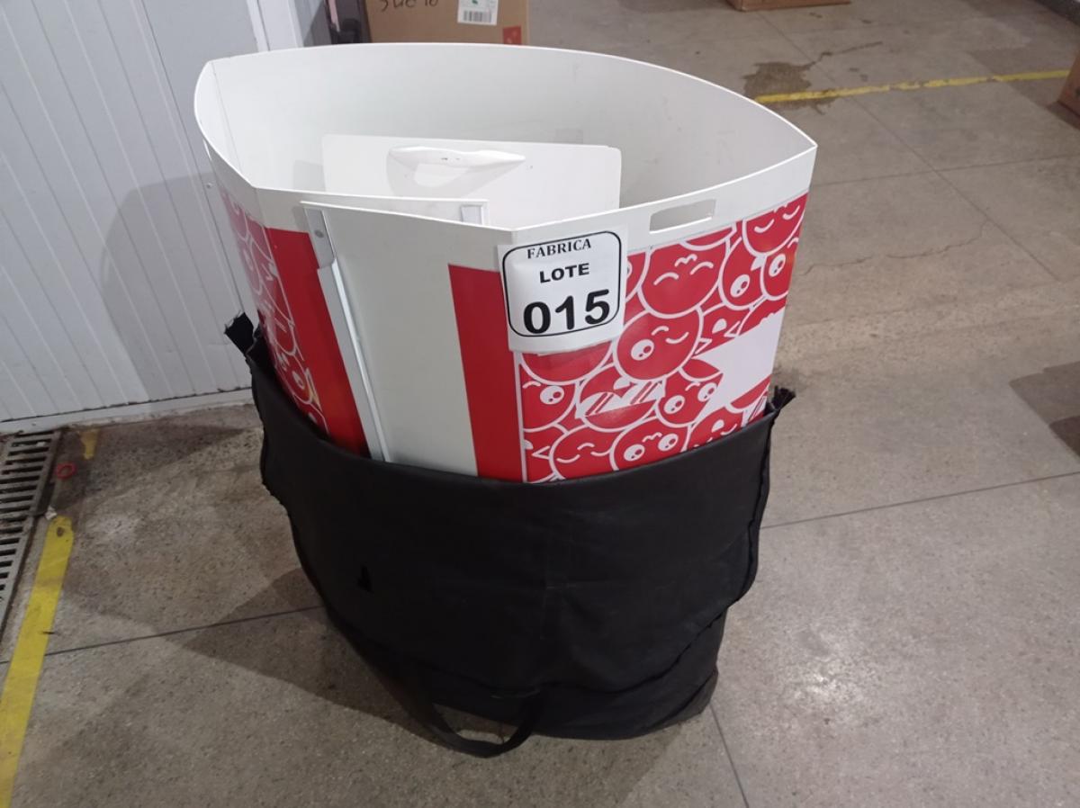 01 MOSTRUÁRIO PARA VENDA. (NO ESTADO) ATENÇÃO! FAZER A VISITAÇÃO ANTES DE ARREMATAR, NÃO SABEMOS SE FUNCIONA. LEILÃO NÃO TEM GARANTIA E NEM DEVOLUÇÃO, SUJEITO A POSSÍVEIS AVARIAS VISÍVEIS/OCULTAS E/OU AUSÊNCIA DE COMPONENTES.