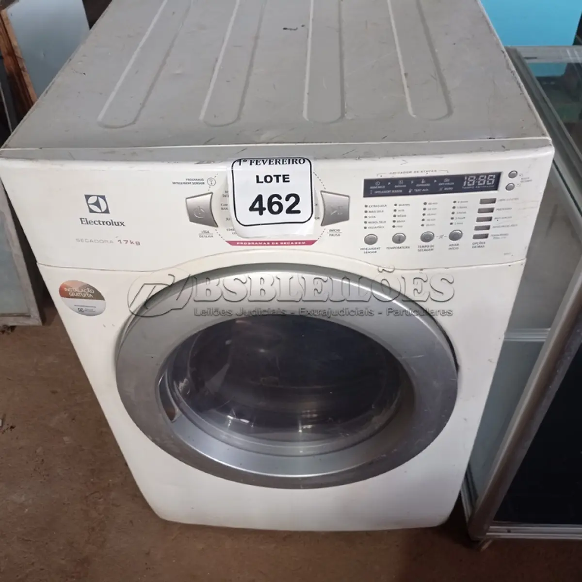 LOTE 462 - 01 SECADORA ELECTROLUX 17KG. (NO ESTADO) ATENÇÃO! FAZER A VISITAÇÃO ANTES DE ARREMATAR, NÃO SABEMOS SE FUNCIONA. LEILÃO NÃO TEM GARANTIA E NEM DEVOLUÇÃO, SUJEITO A POSSÍVEIS AVARIAS VISÍVEIS/OCULTAS E/OU AUSÊNCIA DE COMPONENTES.