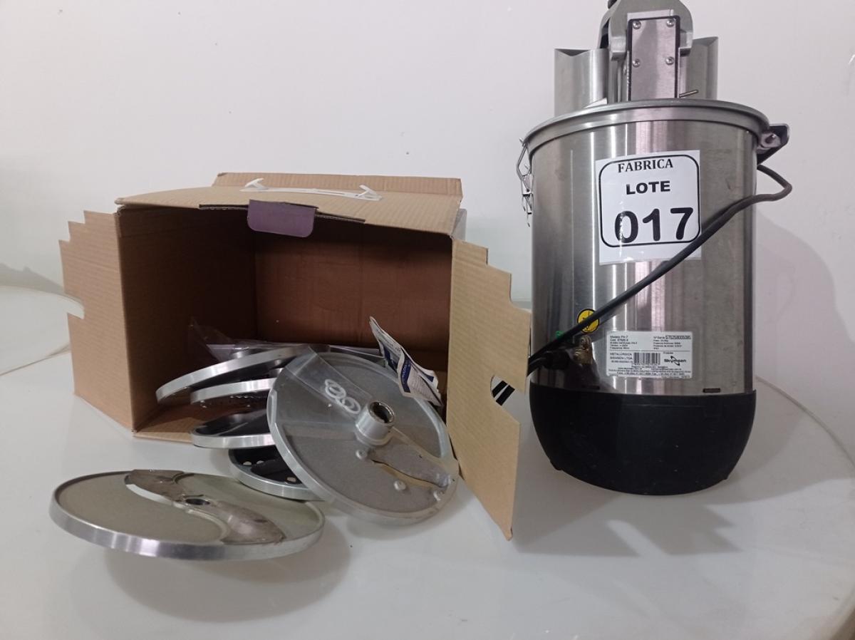 01 PROCESSADOR DE ALIMENTOS EM INOX SKYMSEN PA-7. (NO ESTADO) ATENÇÃO! FAZER A VISITAÇÃO ANTES DE ARREMATAR, NÃO SABEMOS SE FUNCIONA. LEILÃO NÃO TEM GARANTIA E NEM DEVOLUÇÃO, SUJEITO A POSSÍVEIS AVARIAS VISÍVEIS/OCULTAS E/OU AUSÊNCIA DE COMPONENTES.
