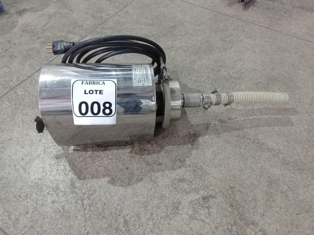 01 BOMBA ALIMENTÍCIA SANITÁRIAS EM INOX 304 05CV ,2500LITROS /HORA INDUPROPIL. (NO ESTADO) ATENÇÃO! FAZER A VISITAÇÃO ANTES DE ARREMATAR, NÃO SABEMOS SE FUNCIONA. LEILÃO NÃO TEM GARANTIA E NEM DEVOLUÇÃO, SUJEITO A POSSÍVEIS AVARIAS VISÍVEIS/OCULTAS E/OU AUSÊNCIA DE COMPONENTES.