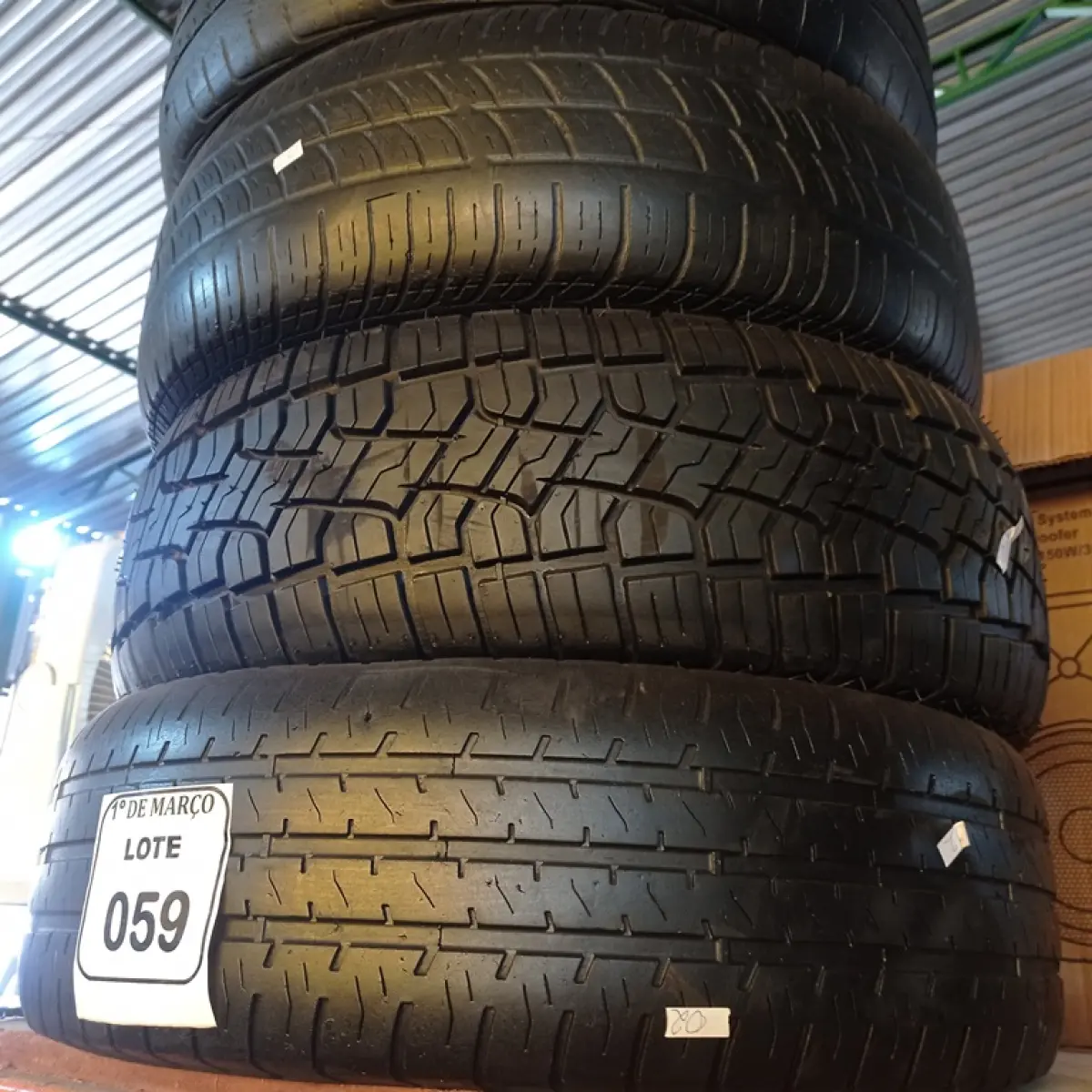 04 PNEUS USADOS 205/65 ARO 15. (NO ESTADO) ATENÇÃO! FAZER A VISITAÇÃO ANTES DE ARREMATAR, NÃO SABEMOS SE FUNCIONA. LEILÃO NÃO TEM GARANTIA E NEM DEVOLUÇÃO, SUJEITO A POSSÍVEIS AVARIAS VISÍVEIS/OCULTAS E/OU AUSÊNCIA DE COMPONENTES.
