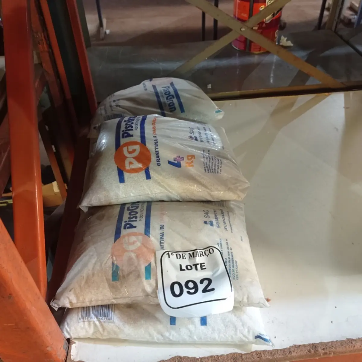 07 PACOTES DE GRANITINA /08 PARA GRAFIATO COM 4KG CADA. (NOVO) (NO ESTADO) ATENÇÃO! FAZER A VISITAÇÃO ANTES DE ARREMATAR, NÃO SABEMOS SE FUNCIONA. LEILÃO NÃO TEM GARANTIA E NEM DEVOLUÇÃO, SUJEITO A POSSÍVEIS AVARIAS VISÍVEIS/OCULTAS E/OU AUSÊNCIA DE COMPONENTES.