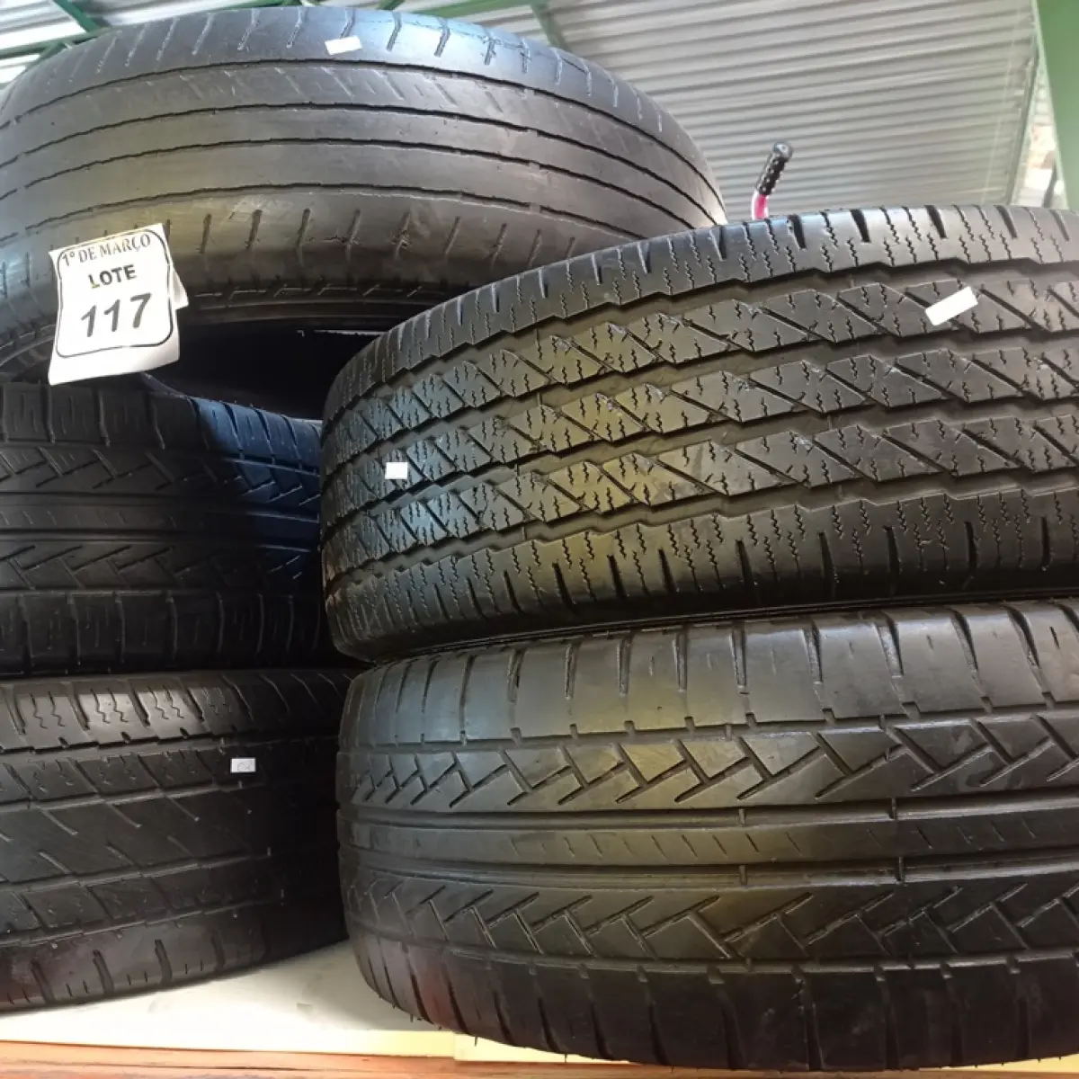 05 PNEUS USADOS 265-65 ARO 17. (NO ESTADO) ATENÇÃO! FAZER A VISITAÇÃO ANTES DE ARREMATAR, NÃO SABEMOS SE FUNCIONA. LEILÃO NÃO TEM GARANTIA E NEM DEVOLUÇÃO, SUJEITO A POSSÍVEIS AVARIAS VISÍVEIS/OCULTAS E/OU AUSÊNCIA DE COMPONENTES.