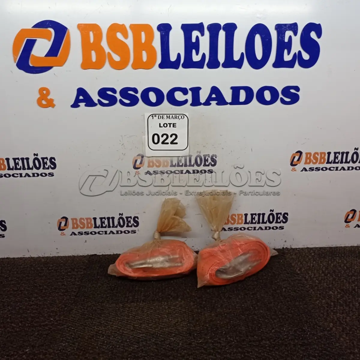 LOTE 022 - 02 CINTAS PARA SEGURANÇA. (NO ESTADO) ATENÇÃO! FAZER A VISITAÇÃO ANTES DE ARREMATAR, NÃO SABEMOS SE FUNCIONA. LEILÃO NÃO TEM GARANTIA E NEM DEVOLUÇÃO, SUJEITO A POSSÍVEIS AVARIAS VISÍVEIS/OCULTAS E/OU AUSÊNCIA DE COMPONENTES.