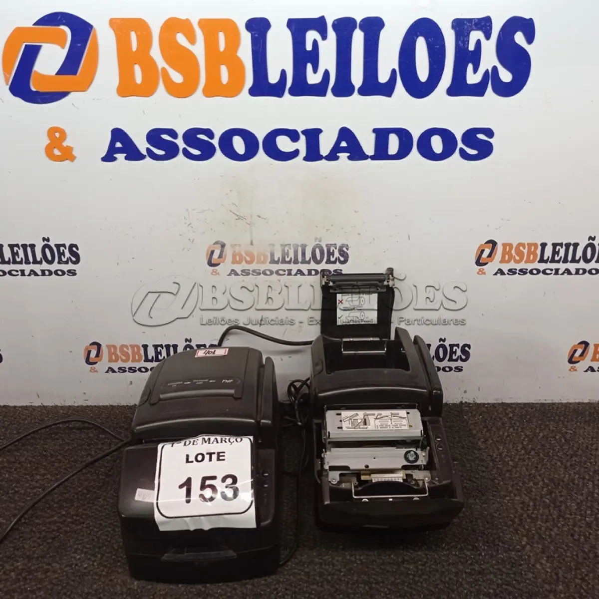 LOTE 153 - 02 IMPRESSORAS DE CUPOM. (NO ESTADO) ATENÇÃO! FAZER A VISITAÇÃO ANTES DE ARREMATAR, NÃO SABEMOS SE FUNCIONA. LEILÃO NÃO TEM GARANTIA E NEM DEVOLUÇÃO, SUJEITO A POSSÍVEIS AVARIAS VISÍVEIS/OCULTAS E/OU AUSÊNCIA DE COMPONENTES.