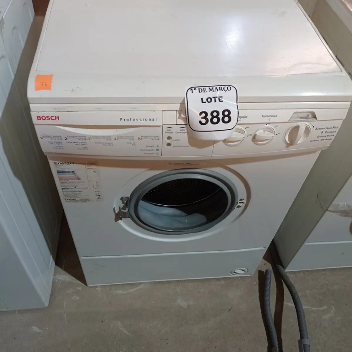 01 MÁQUINA DE LAVAR ROUPAS BOSCH   220 VOLTS COM AVARIAS. (NO ESTADO) ATENÇÃO! FAZER A VISITAÇÃO ANTES DE ARREMATAR, NÃO SABEMOS SE FUNCIONA. LEILÃO NÃO TEM GARANTIA E NEM DEVOLUÇÃO, SUJEITO A POSSÍVEIS AVARIAS VISÍVEIS/OCULTAS E/OU AUSÊNCIA DE COMPONENTES.