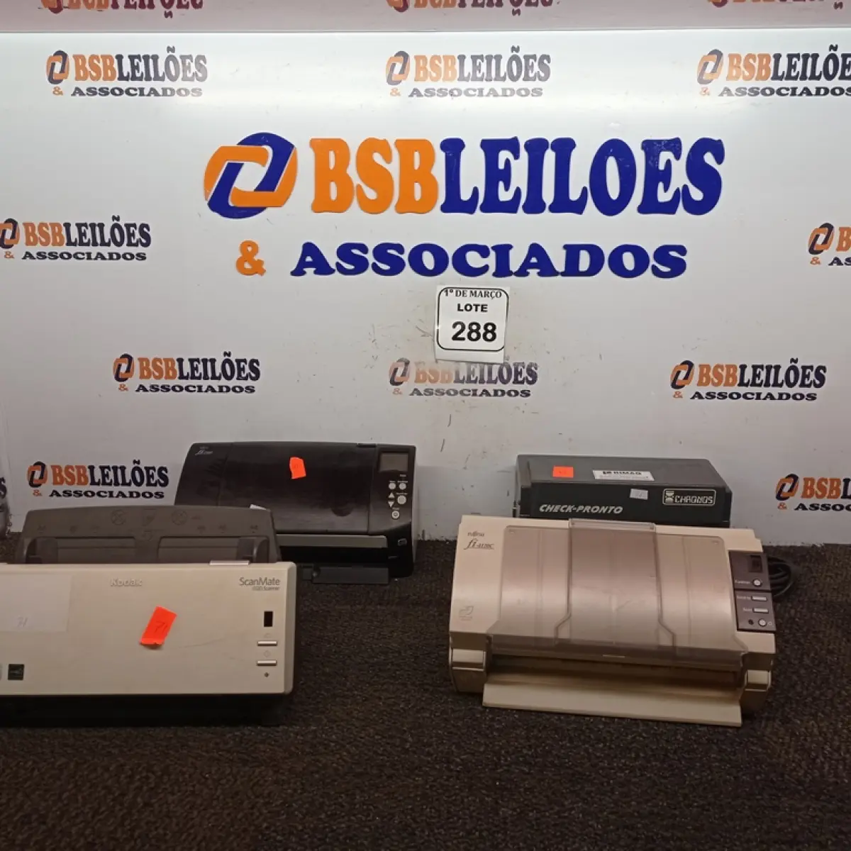 01 LOTE COM SCANNERS, PROTOCOLADORA DE CHEQUES. (NO ESTADO) ATENÇÃO! FAZER A VISITAÇÃO ANTES DE ARREMATAR, NÃO SABEMOS SE FUNCIONA. LEILÃO NÃO TEM GARANTIA E NEM DEVOLUÇÃO, SUJEITO A POSSÍVEIS AVARIAS VISÍVEIS/OCULTAS E/OU AUSÊNCIA DE COMPONENTES.
