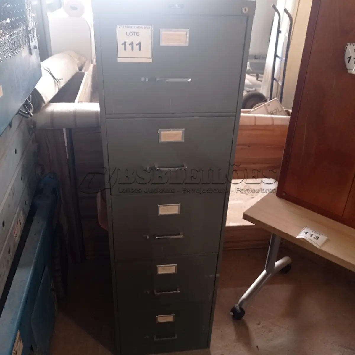 LOTE 111