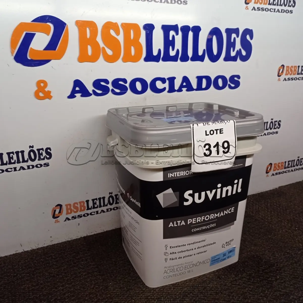 LOTE 319 - 01 GALÃO DE TINTA SUVINIL DE 18L PARA INTERIORES ACABAMENTO FOSCO BRANCO. (NOVO) (NO ESTADO) ATENÇÃO! FAZER A VISITAÇÃO ANTES DE ARREMATAR, NÃO SABEMOS SE FUNCIONA. LEILÃO NÃO TEM GARANTIA E NEM DEVOLUÇÃO, SUJEITO A POSSÍVEIS AVARIAS VISÍVEIS/OCULTAS E/OU AUSÊNCIA DE COMPONENTES.