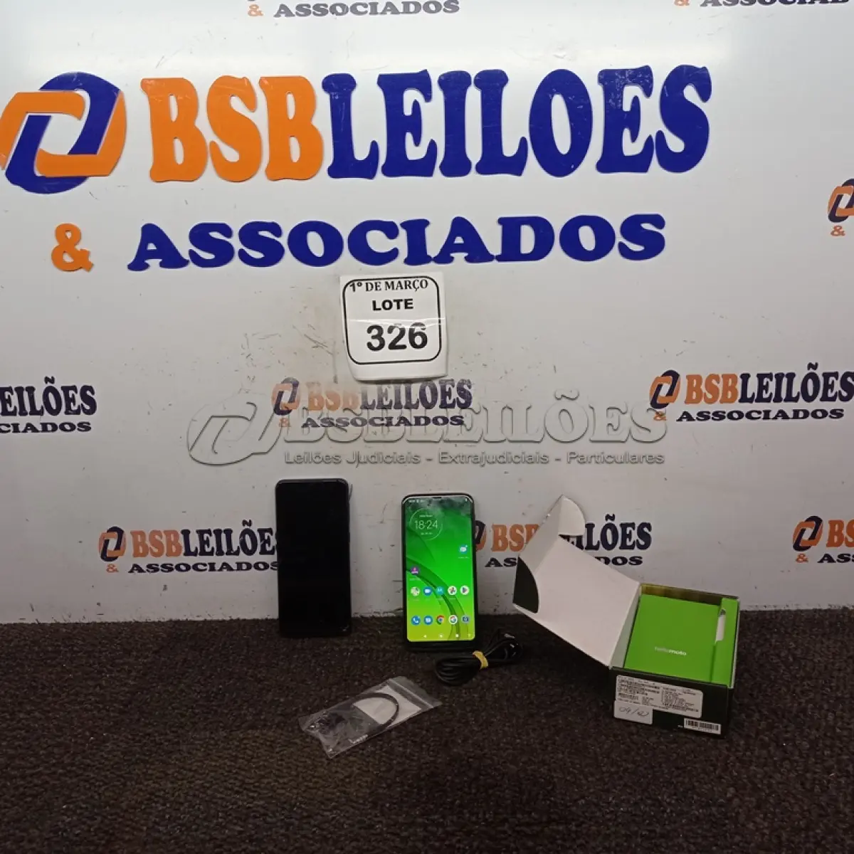 LOTE 326 - 01 CELULAR MOTOROLA E 01 CELULAR SAMSUNG. (NO ESTADO) ATENÇÃO! FAZER A VISITAÇÃO ANTES DE ARREMATAR, NÃO SABEMOS SE FUNCIONA. LEILÃO NÃO TEM GARANTIA E NEM DEVOLUÇÃO, SUJEITO A POSSÍVEIS AVARIAS VISÍVEIS/OCULTAS E/OU AUSÊNCIA DE COMPONENTES.