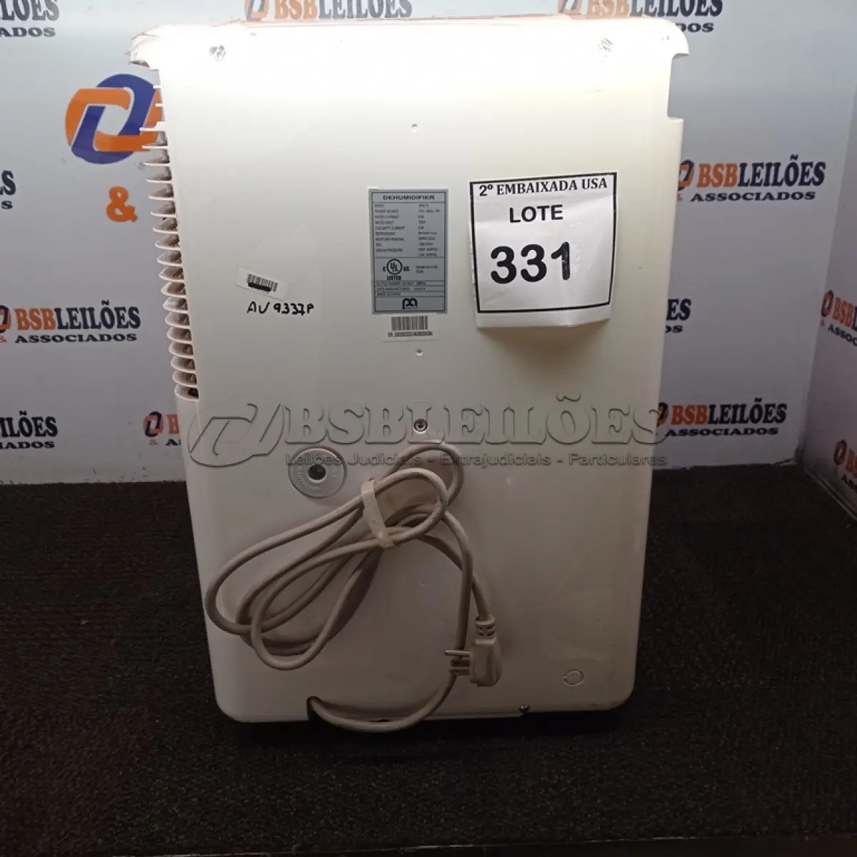 LOTE 331 - 01 DEHUMIDIFIER 110V. (NO ESTADO EM QUE SE ENCONTRA. SUJEITO A AVARIAS OCULTAS/VISÍVEIS.) AV9337P
