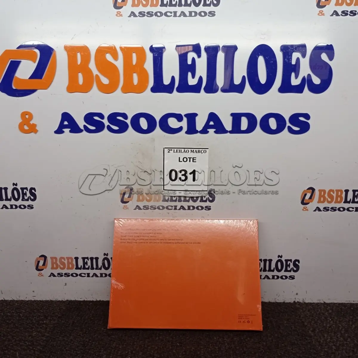 LOTE 031 - 01 SMART WATCH LAXASFIT 7 EM 1. (NO ESTADO) ATENÇÃO! FAZER A VISITAÇÃO ANTES DE ARREMATAR, NÃO SABEMOS SE FUNCIONA. LEILÃO NÃO TEM GARANTIA E NEM DEVOLUÇÃO, SUJEITO A POSSÍVEIS AVARIAS VISÍVEIS/OCULTAS E/OU AUSÊNCIA DE COMPONENTES.