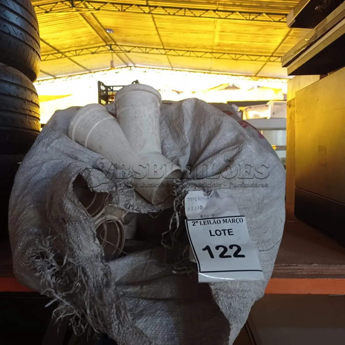 LOTE 122 - 01 LOTE COM JUNÇÃO DE 75MM (NO ESTADO) ATENÇÃO! FAZER A VISITAÇÃO ANTES DE ARREMATAR, NÃO SABEMOS SE FUNCIONA. LEILÃO NÃO TEM GARANTIA E NEM DEVOLUÇÃO, SUJEITO A POSSÍVEIS AVARIAS VISÍVEIS/OCULTAS E/OU AUSÊNCIA DE COMPONENTES.