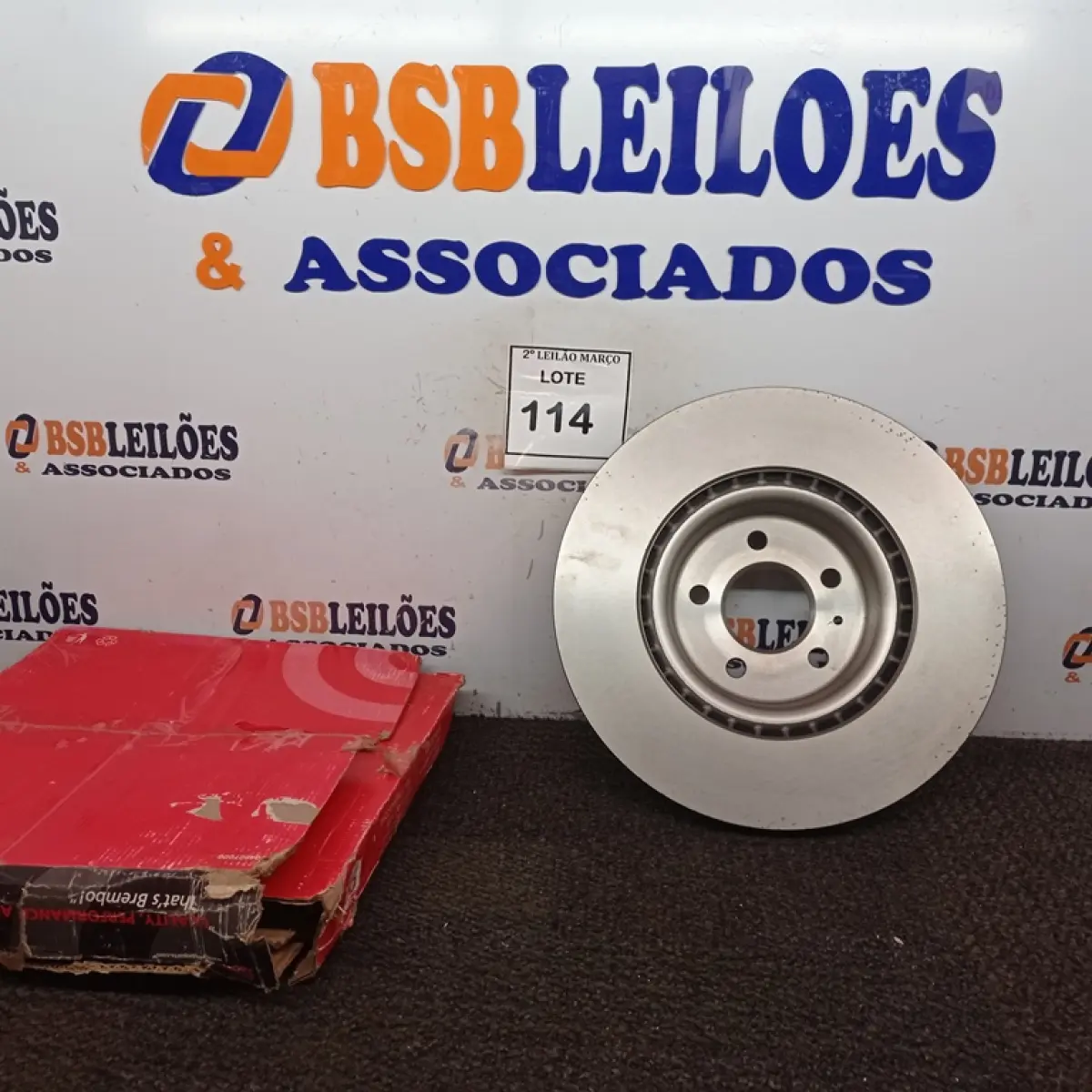 LOTE 114