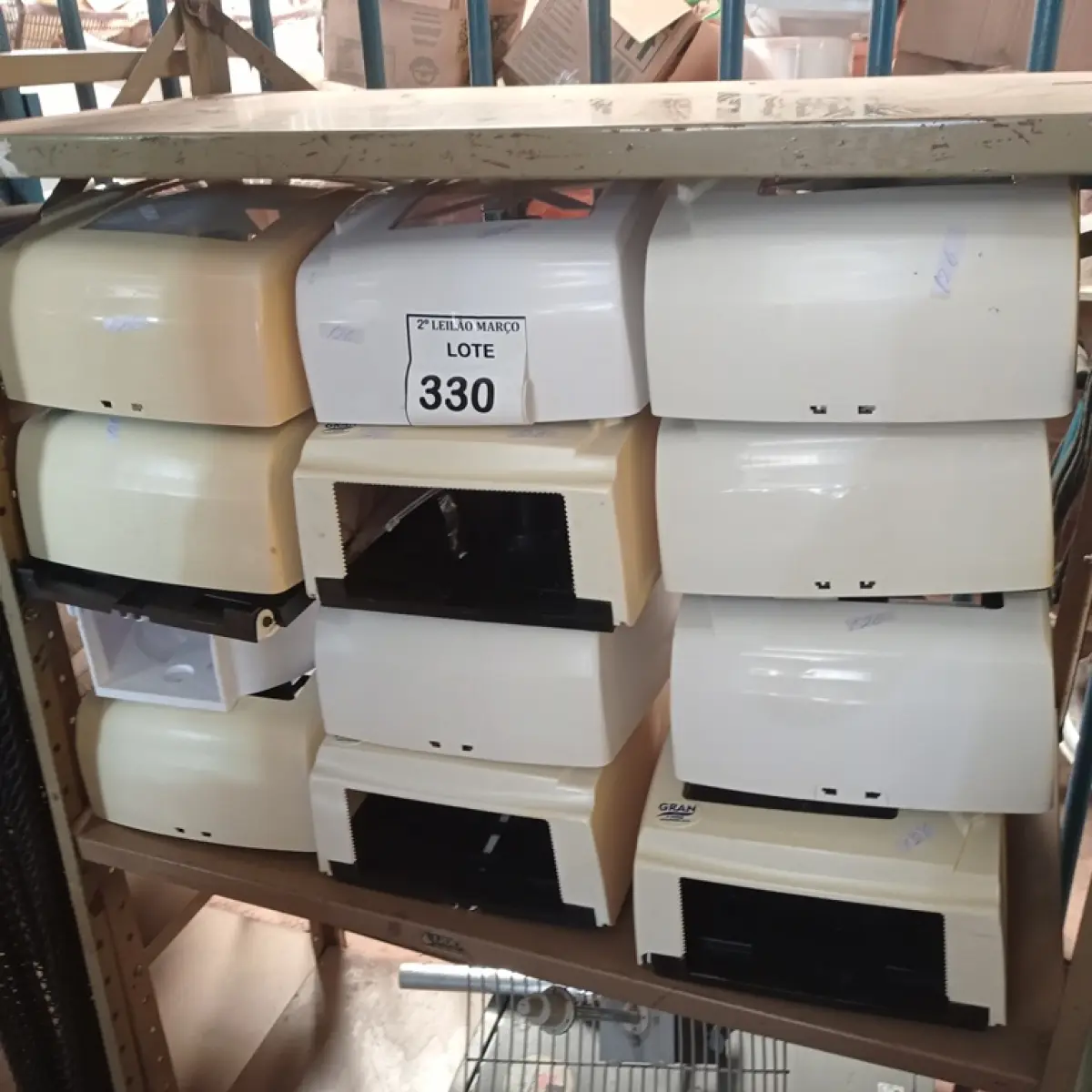 LOTE 330