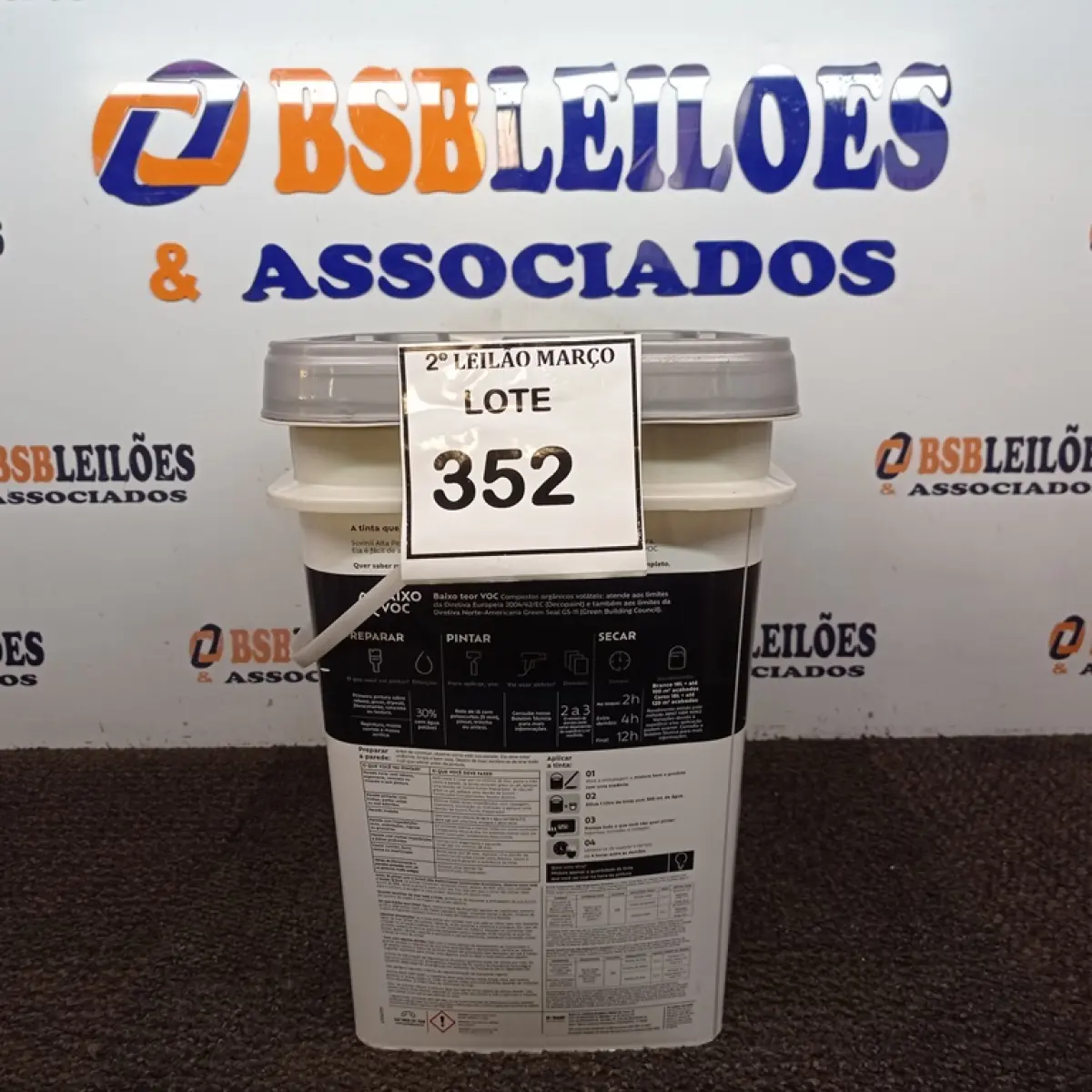 LOTE 352