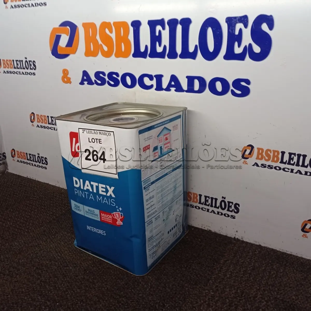 LOTE 264 - 01 LATA DE TINTA DIATEX IQUINE BASE P (NO ESTADO) ATENÇÃO! FAZER A VISITAÇÃO ANTES DE ARREMATAR, NÃO SABEMOS SE FUNCIONA. LEILÃO NÃO TEM GARANTIA E NEM DEVOLUÇÃO, SUJEITO A POSSÍVEIS AVARIAS VISÍVEIS/OCULTAS E/OU AUSÊNCIA DE COMPONENTES.