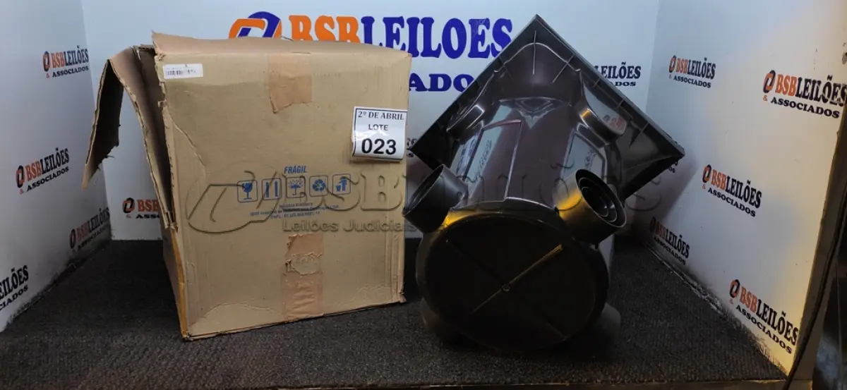 LOTE 023 - 01 CAIXA COLETORA DE ÁGUA PLUVIAL. (NOVO) (NO ESTADO) ATENÇÃO! FAZER A VISITAÇÃO ANTES DE ARREMATAR, NÃO SABEMOS SE FUNCIONA. LEILÃO NÃO TEM GARANTIA E NEM DEVOLUÇÃO, SUJEITO A POSSÍVEIS AVARIAS VISÍVEIS/OCULTAS E/OU AUSÊNCIA DE COMPONENTES.