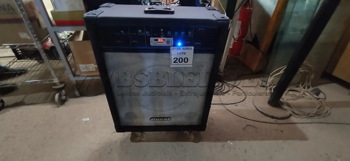 LOTE 200
